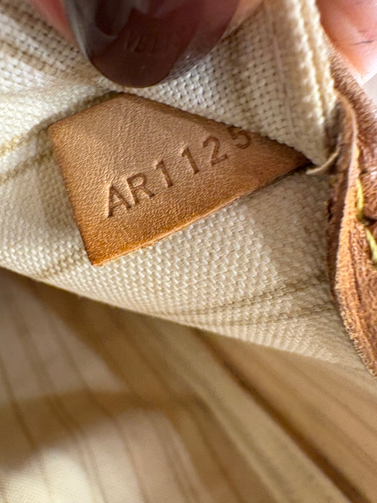 Louis Vuitton Neverfull MM in Tela Damier Azur
