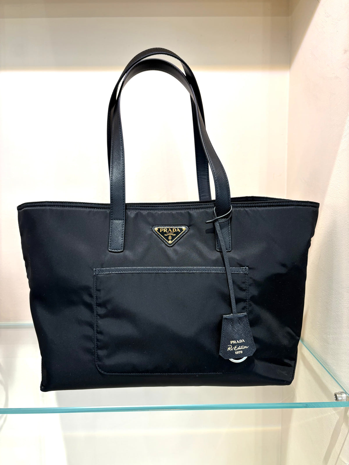 Prada Borsa Shopping Re-Edition 1978 in Re-Nylon e Pelle Saffiano. Nuovo