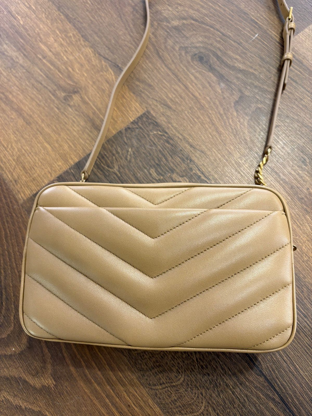 Saint Laurent camera bag Loulou in agnello matelasse’. Nuova