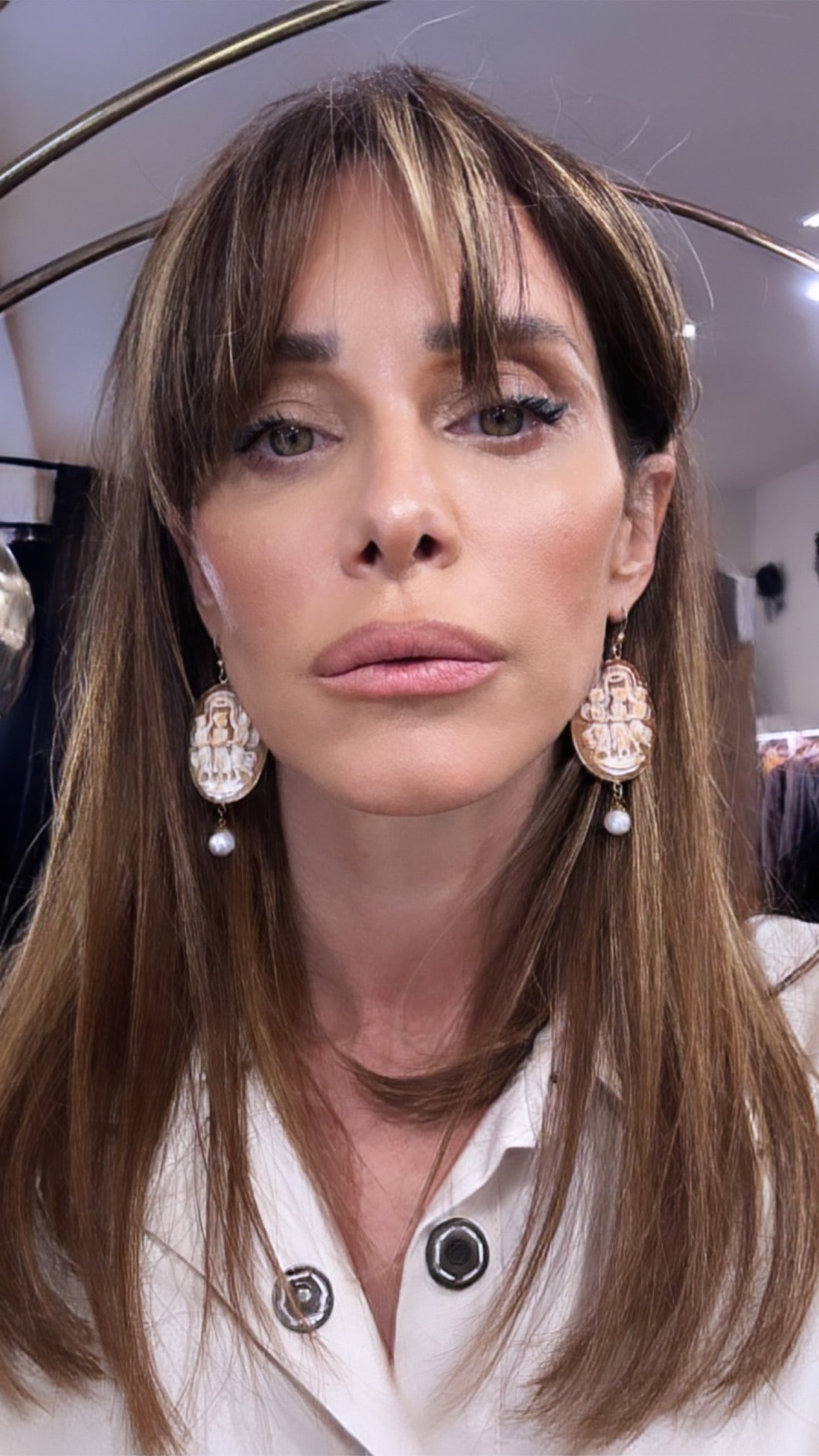 Orecchini oro giallo cammeo e perla