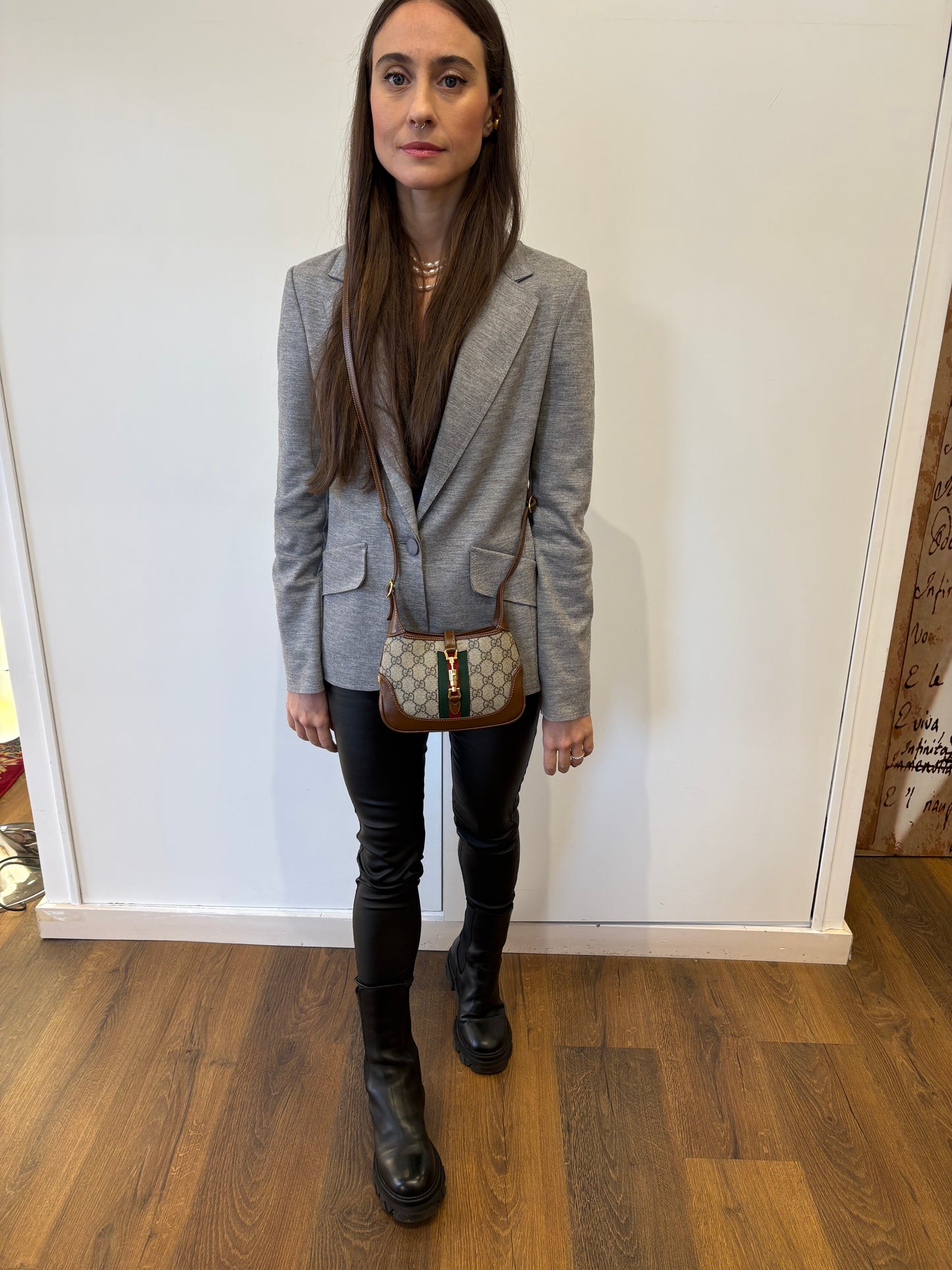 Gucci mini Jackie in tela GG e pelle con tracolla