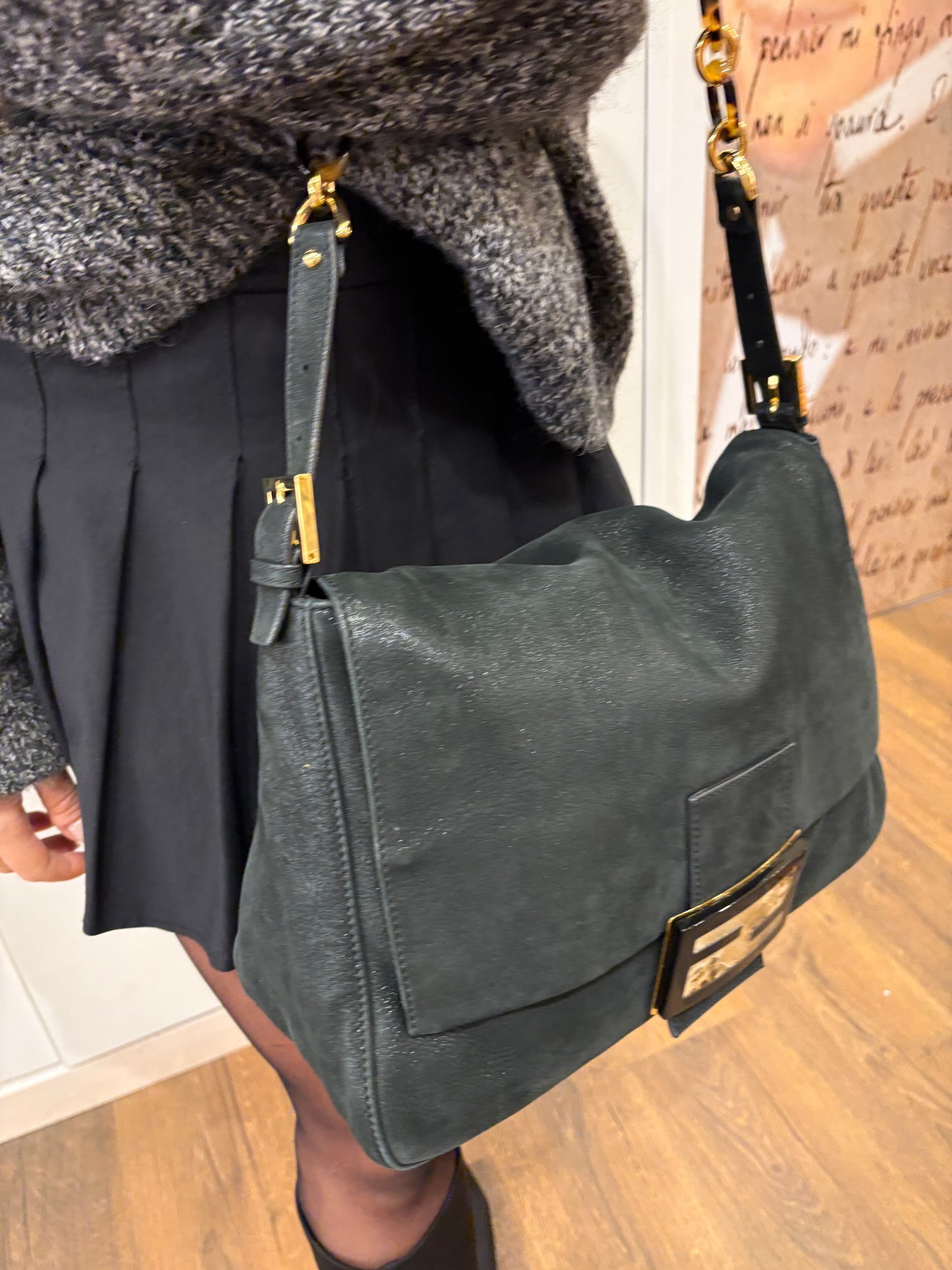 Fendi Mama borsa in morbida pelle lux a spalla