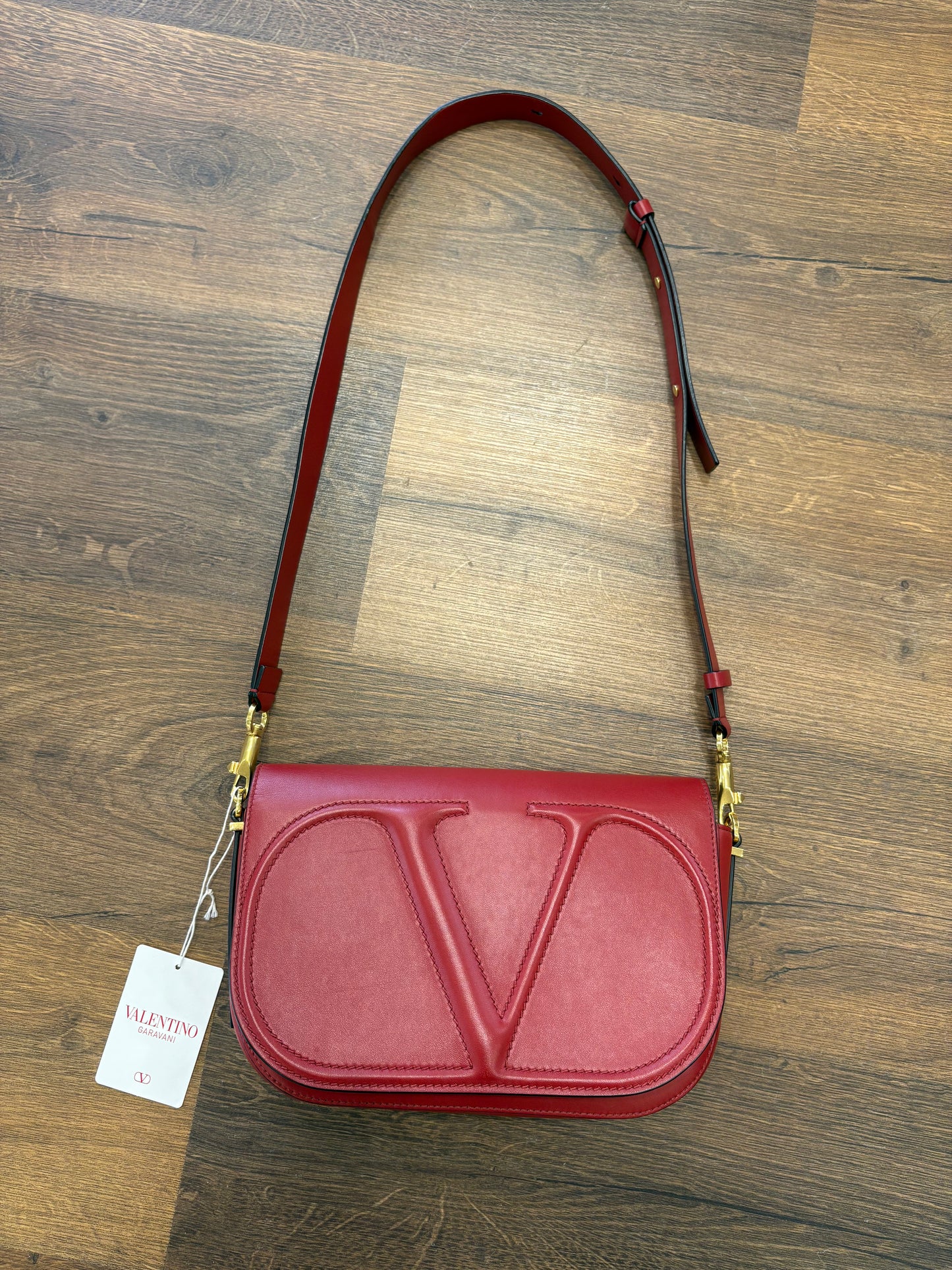 Valentino VLogo Walk borsa a spalla in vitello rosso