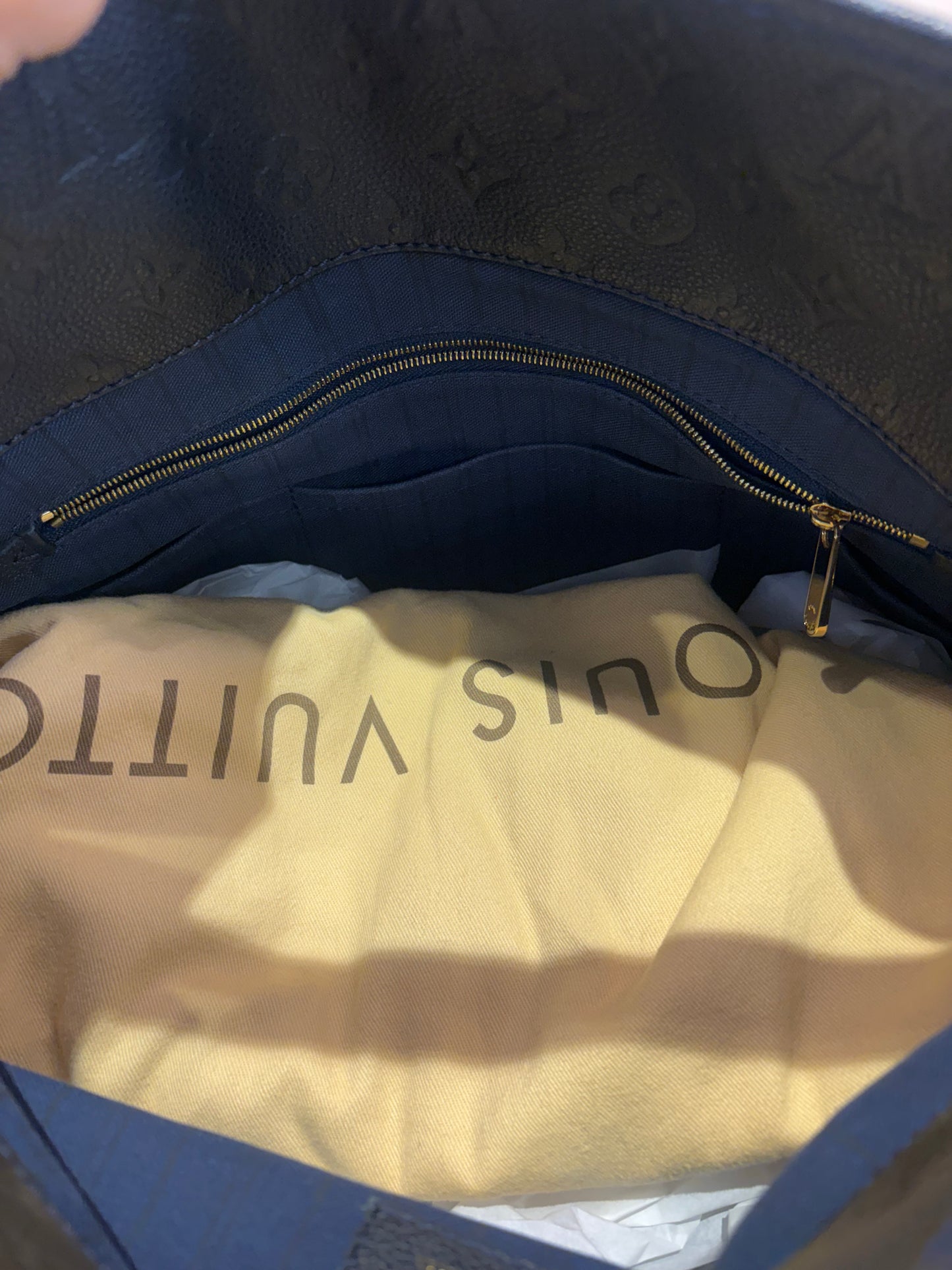 Louis Vuitton Artsy gm in pelle blu notte/midnight blue