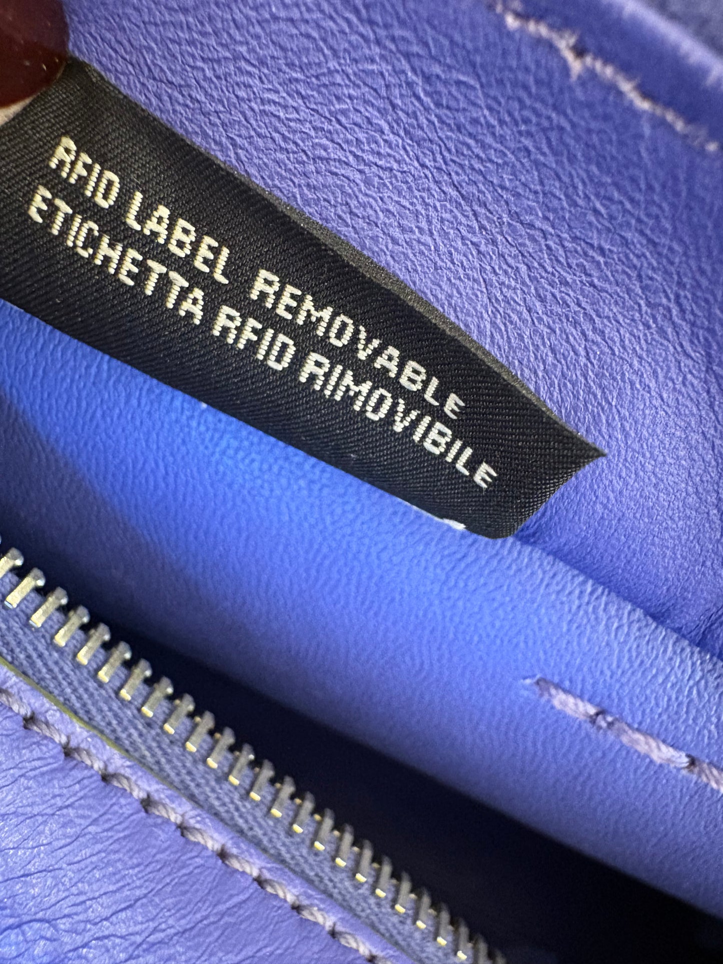 Borsa a Mano Fendi 3Jours Mini in Pelle di Vitello Viola Iris. Nuovo