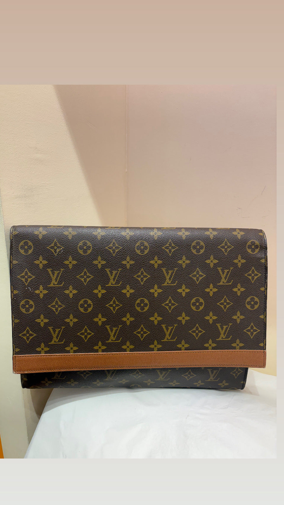 Louis Vuitton pochette Porta Envelople Clutch