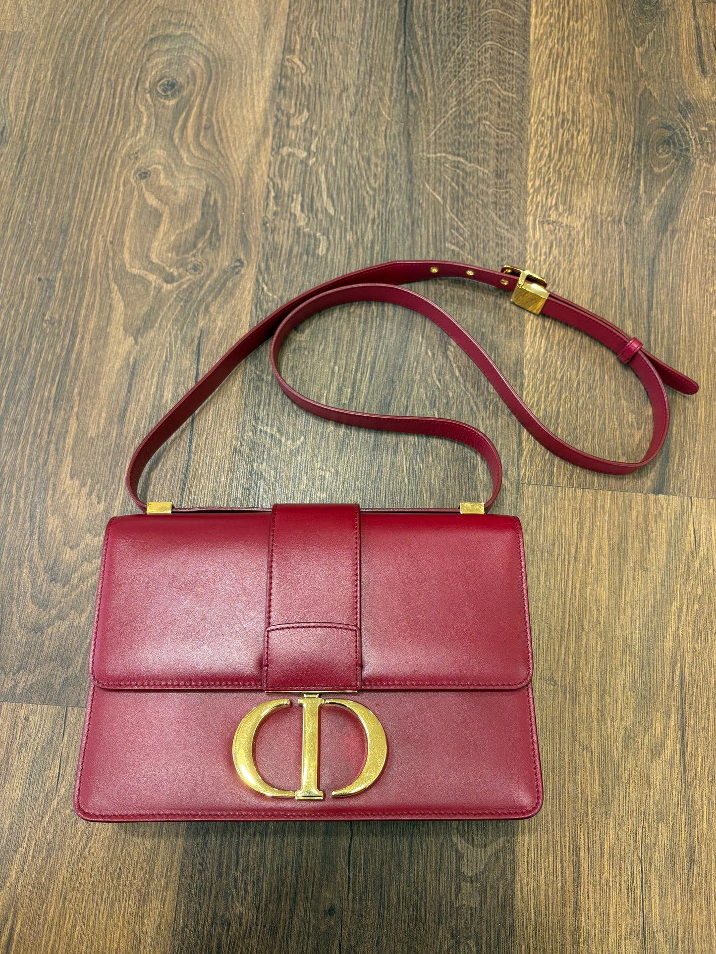 Dior borsa Montaigne30 in vitello rosso