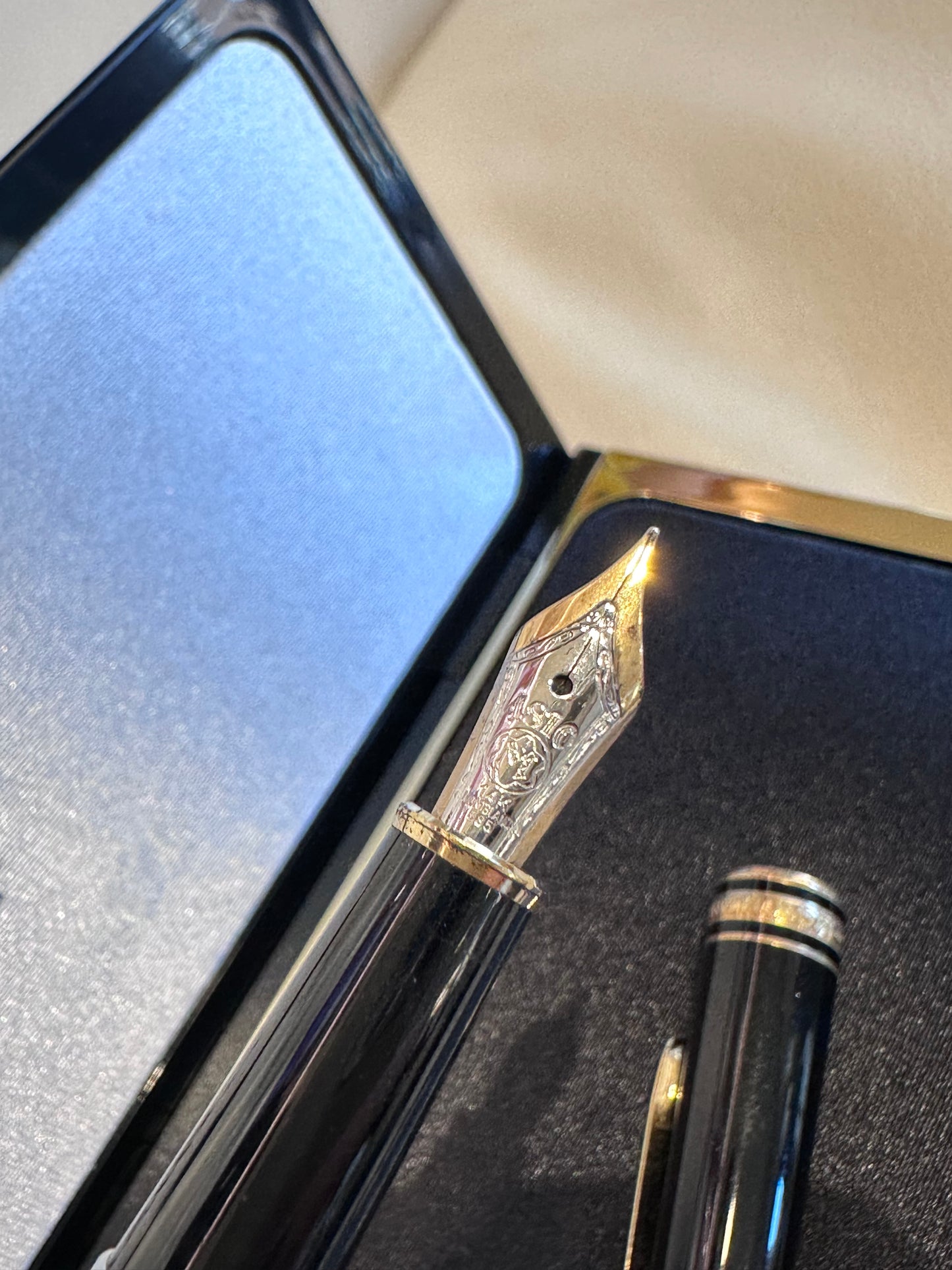 Montblanc penna stilografica pennino oro 18kt