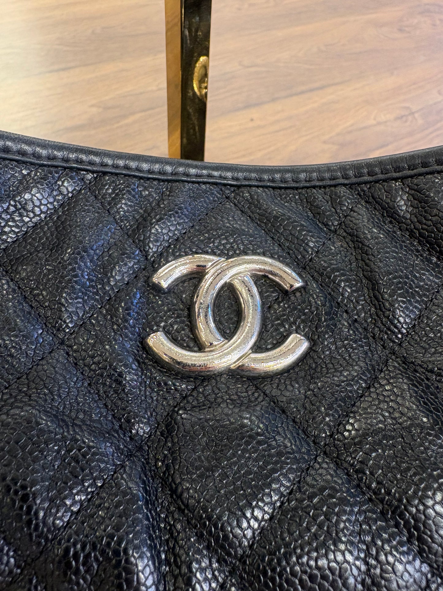Borsa Chanel French Riviera Hobo in Pelle Caviar Quilted e Hardware Argentato