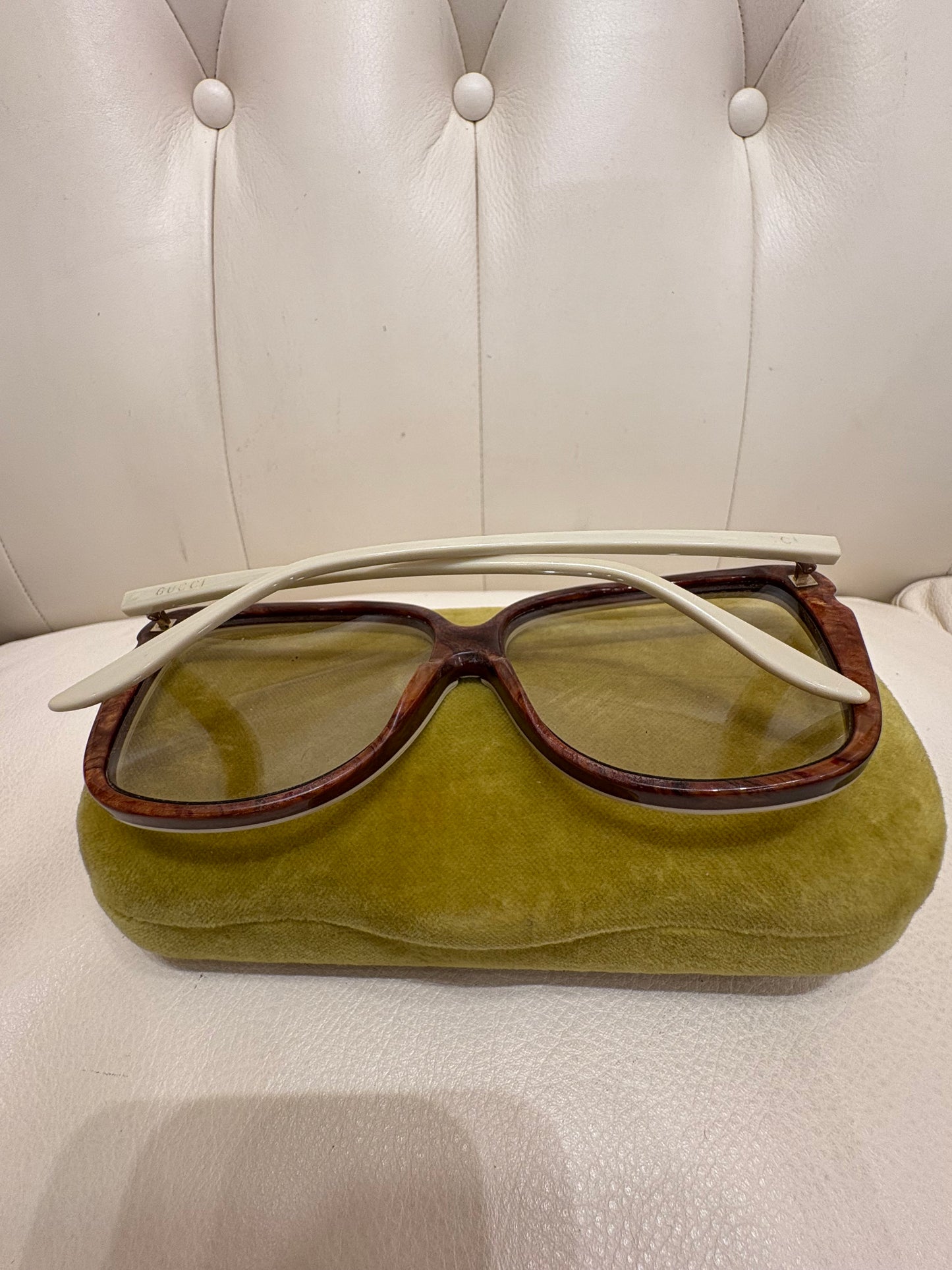 Gucci occhiali over size da sole montatura bianca