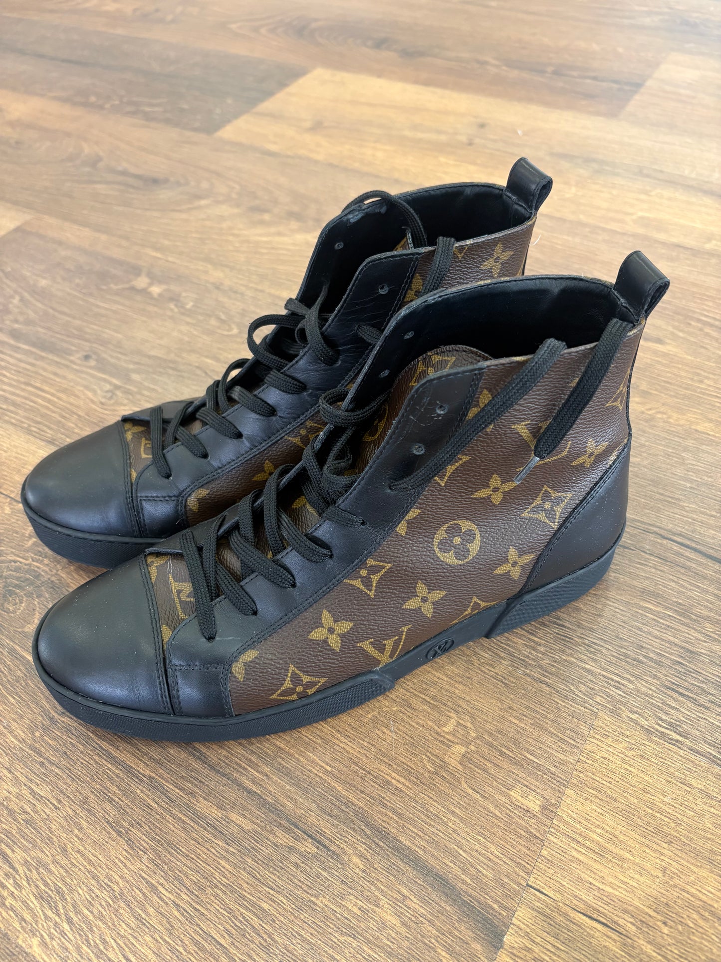 Sneaker  Louis Vuitton Match-Up in Tela Monogram e Pelle di Vitello Nera Tg. 6 Uomo