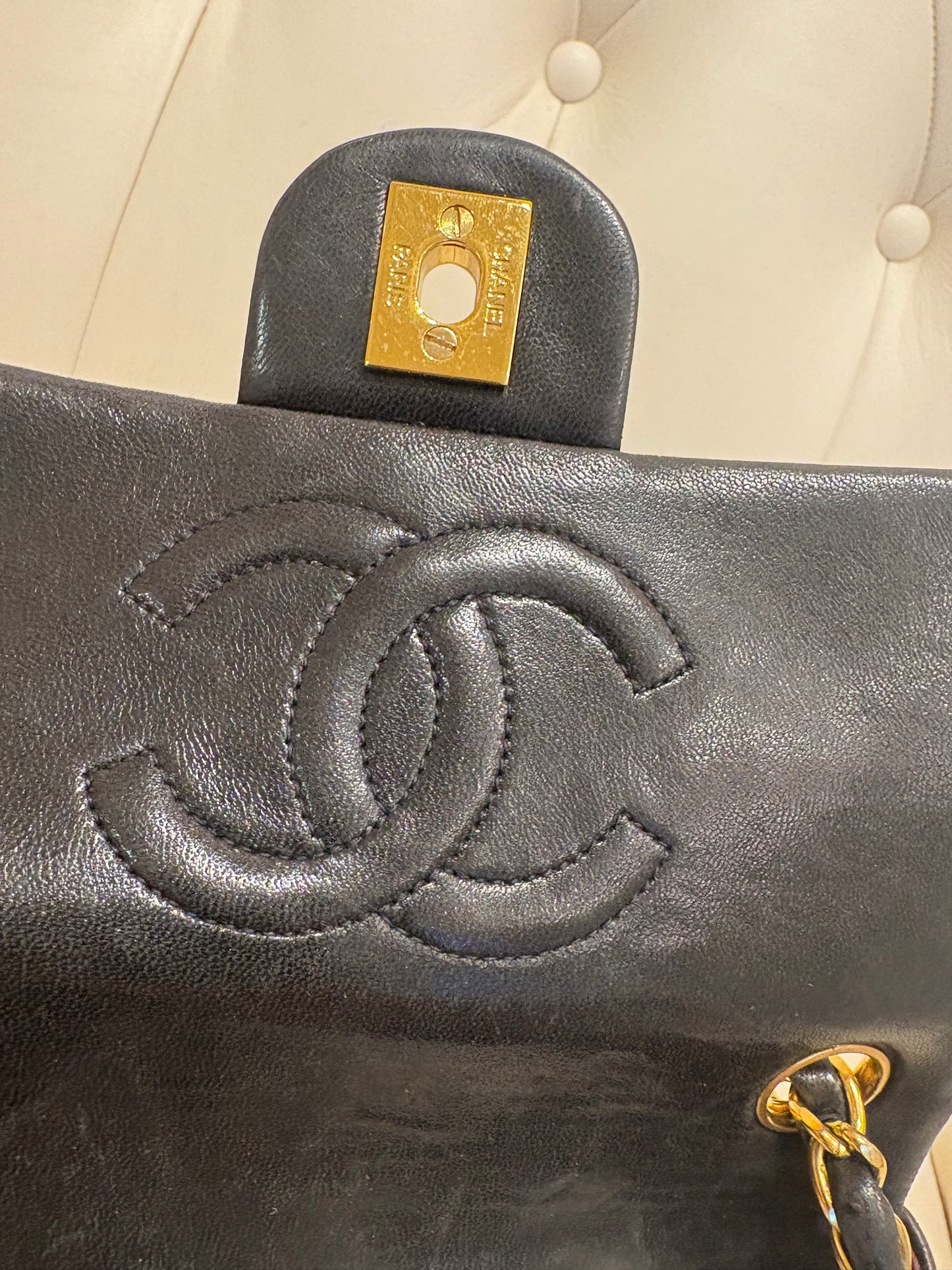 Chanel mini bag in pelle matelasse ‘ nero