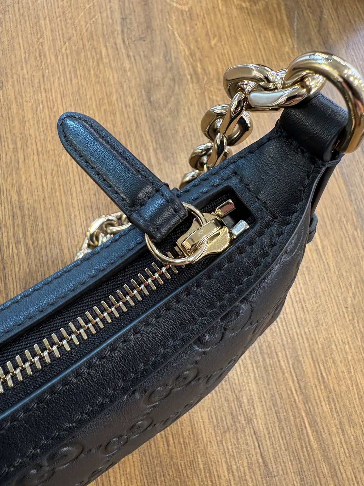 Gucci   Borsa a spalla GG Emblem misura mini Nuovo