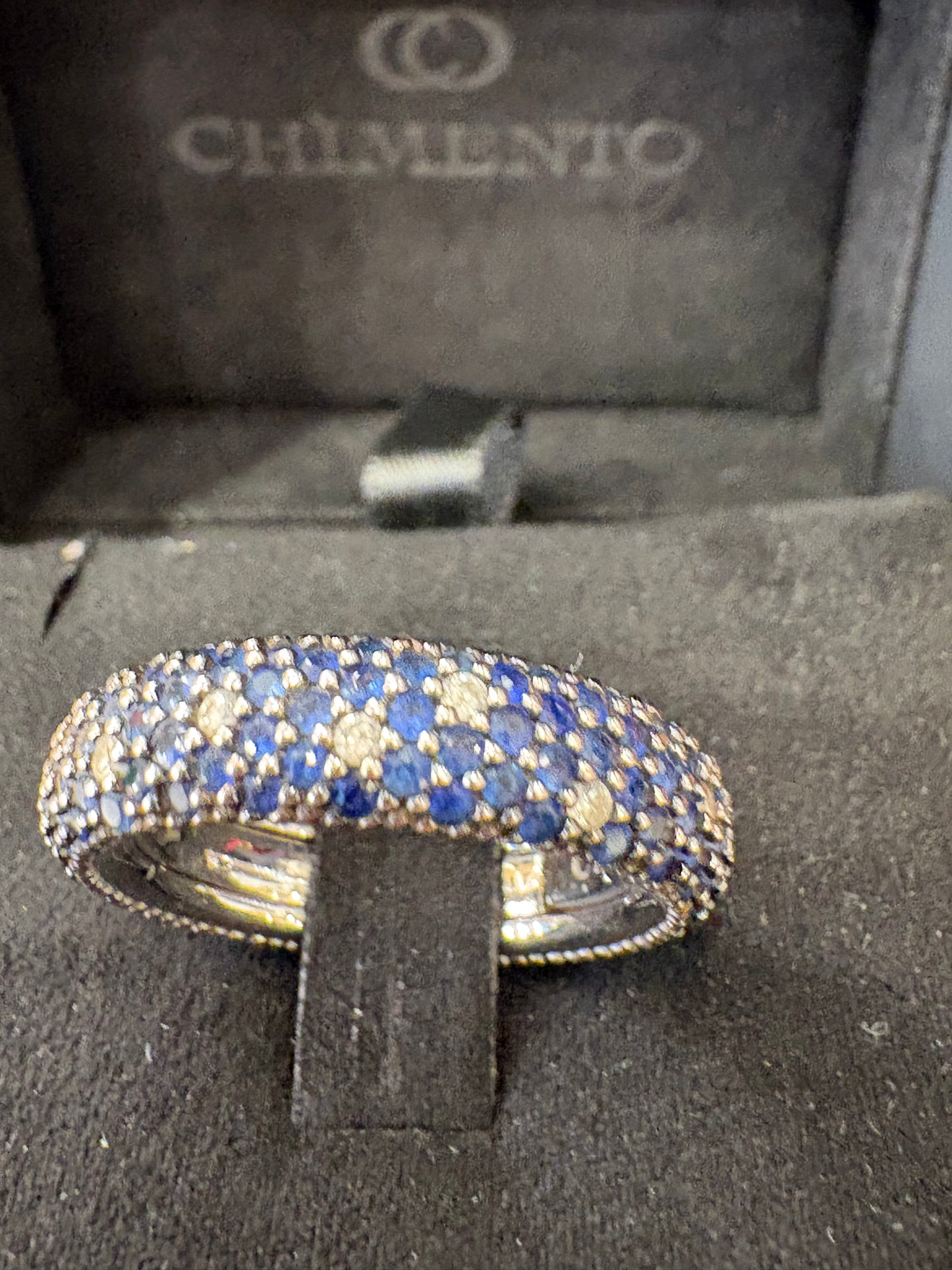 Anello Chimento Forever Star in Oro Giallo con Zaffiri Blu e Diamanti