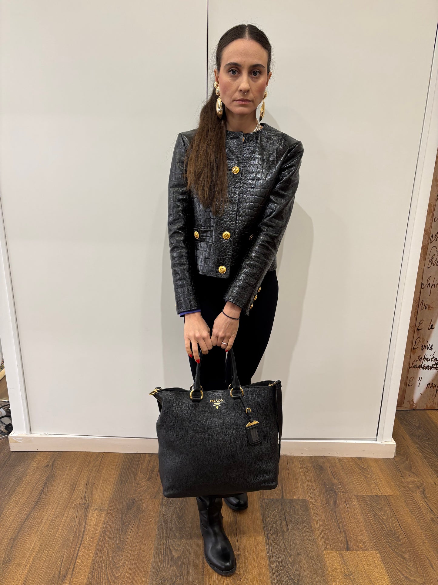 Prada borsa tote in pelle nera martellata