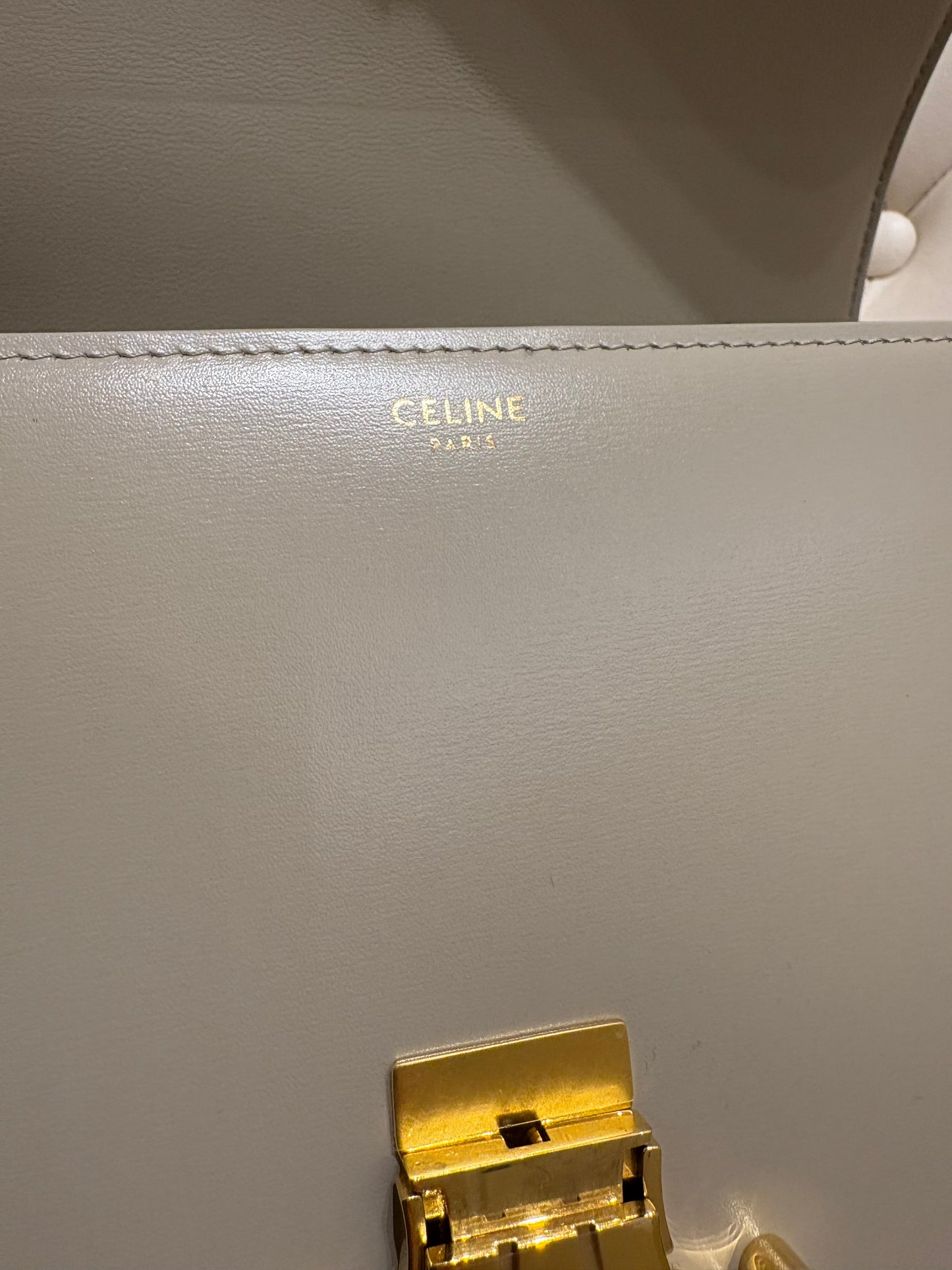 Celine borsa Triomphe classique in pelle di vitello lucida