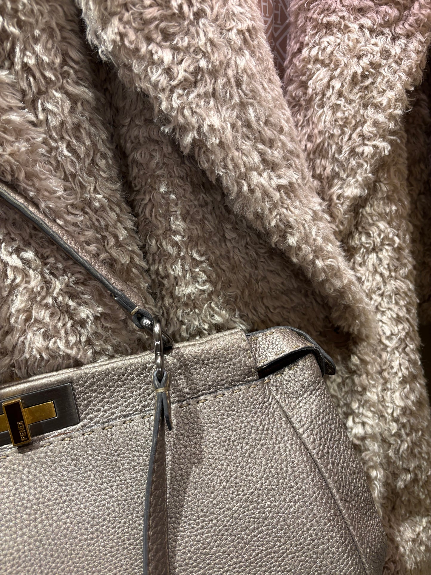 Fendi Peekaboo Selleria grigio / tortora