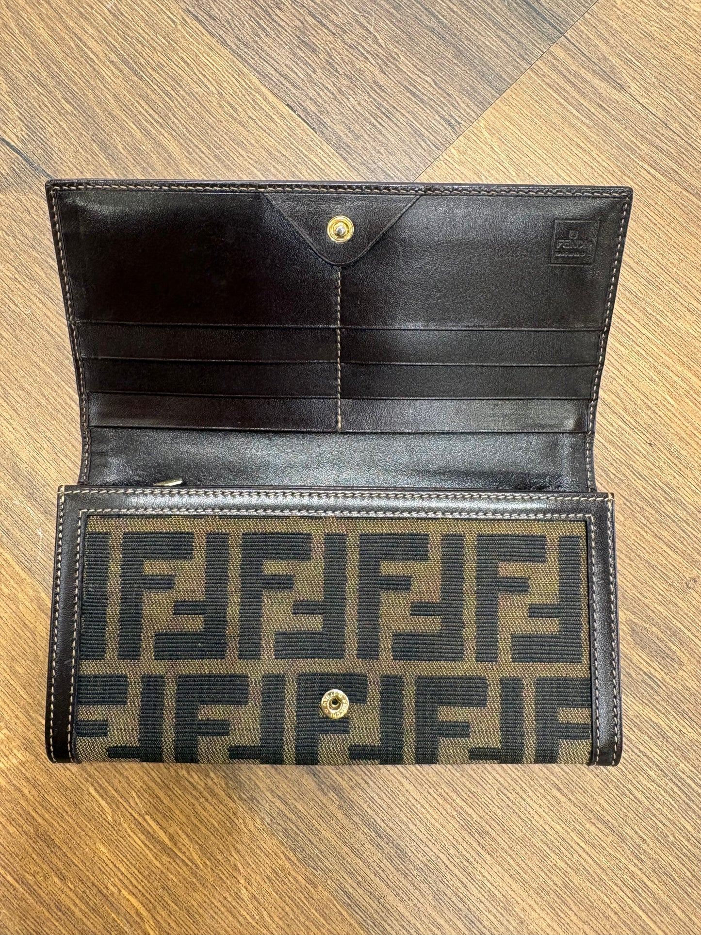 Fendi portafoglio Continental Vintage . Nuovo