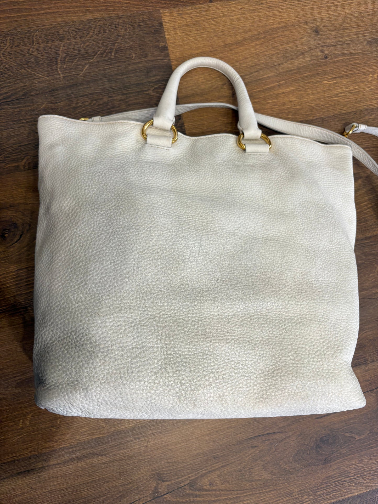 Prada shopping bag pelle martellata bianca