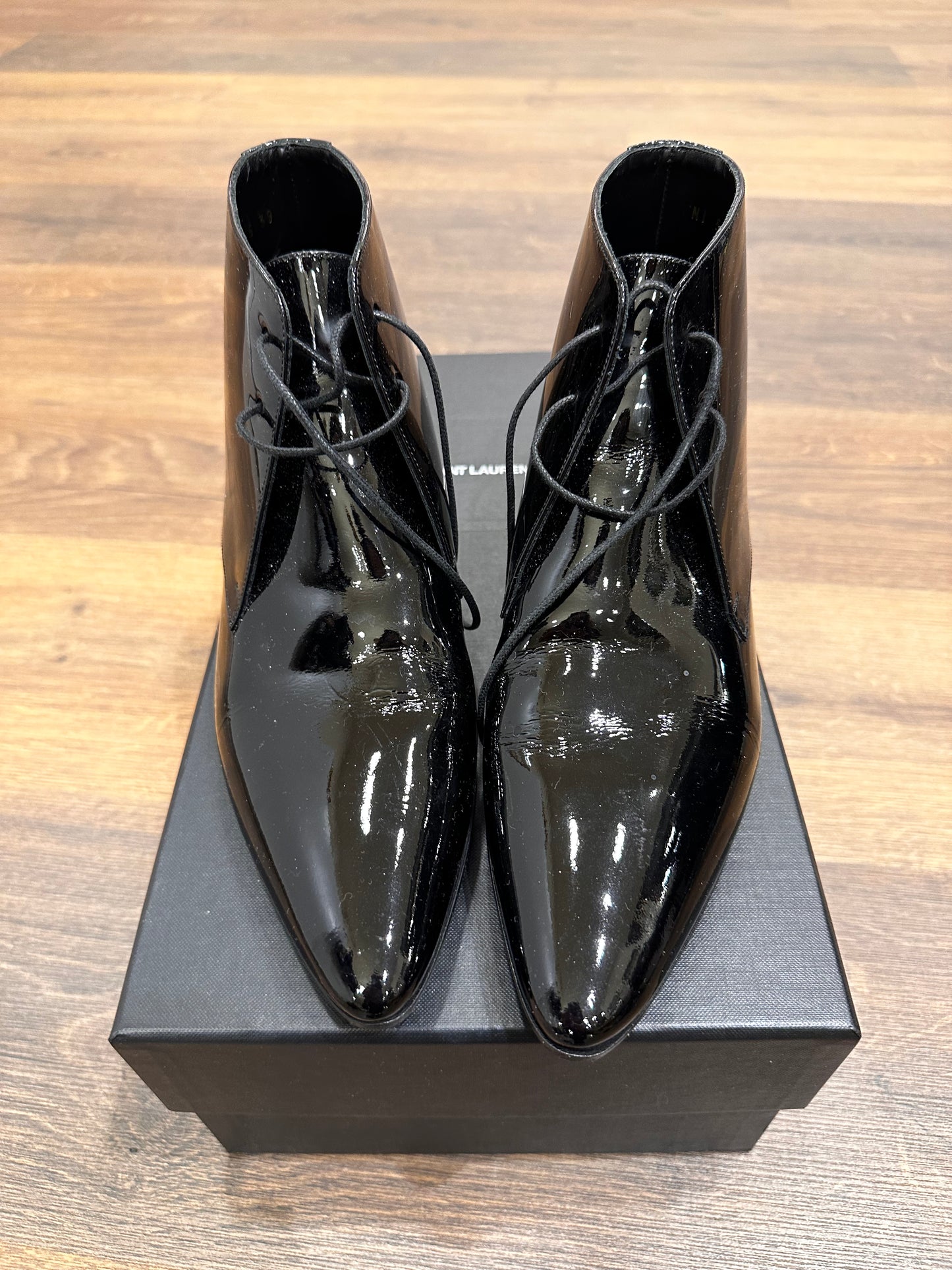 Saint Laurent stivaletti pelle lucida