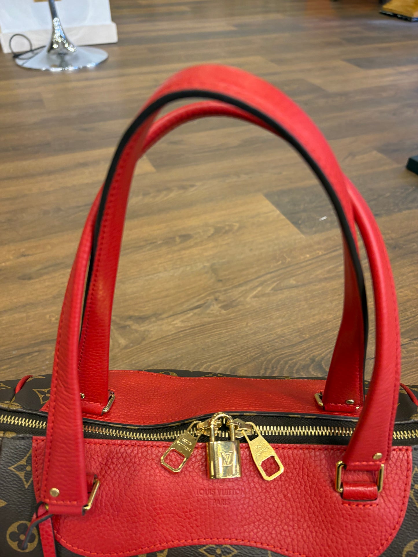 Louis Vuitton Estrela NM Monogram Cerise