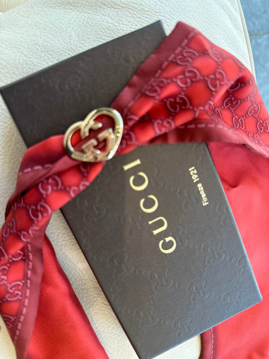 Gucci bandeau in seta cuore oro chiaro