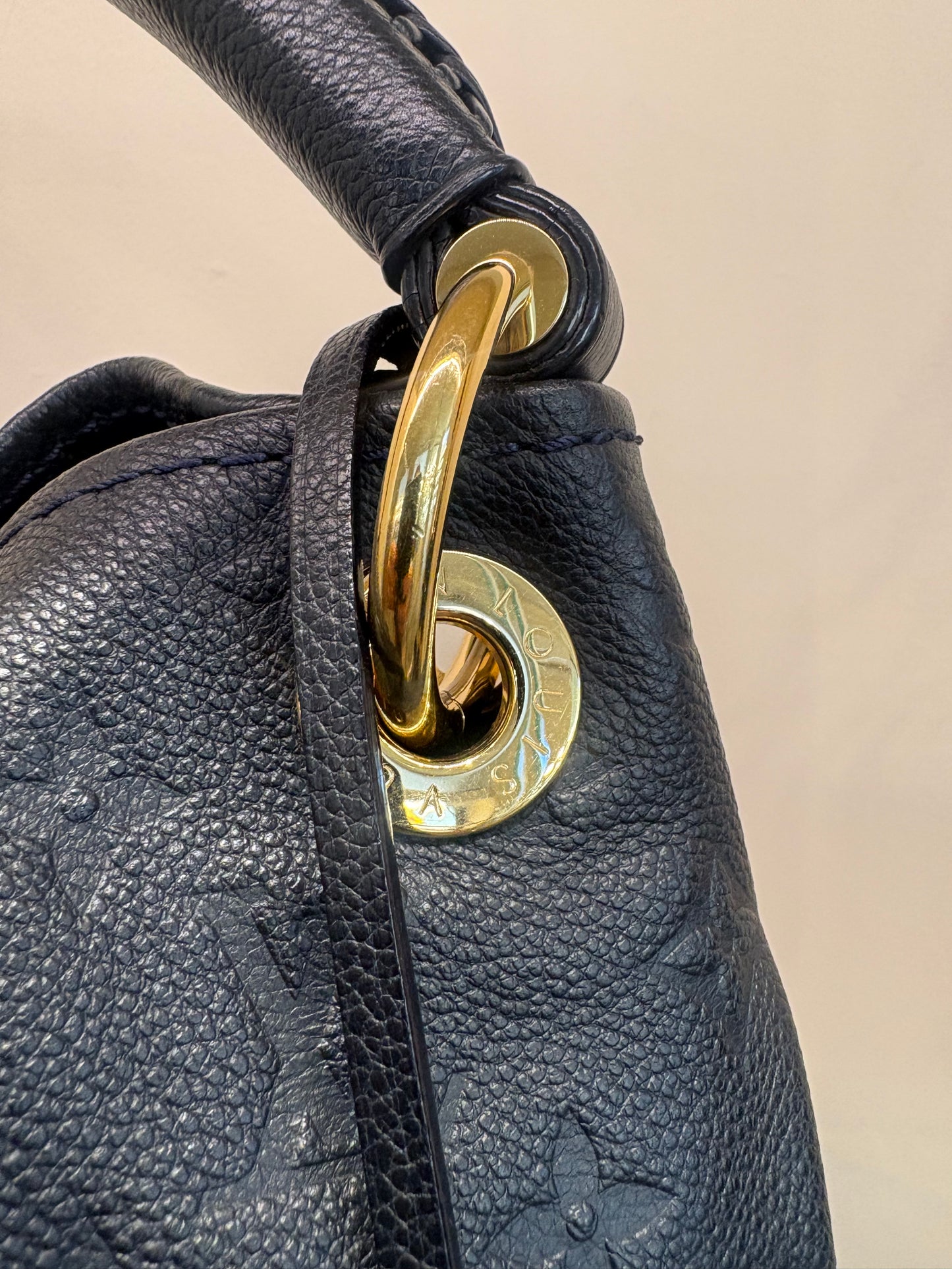 Louis Vuitton Artsy gm in pelle blu notte/midnight blue