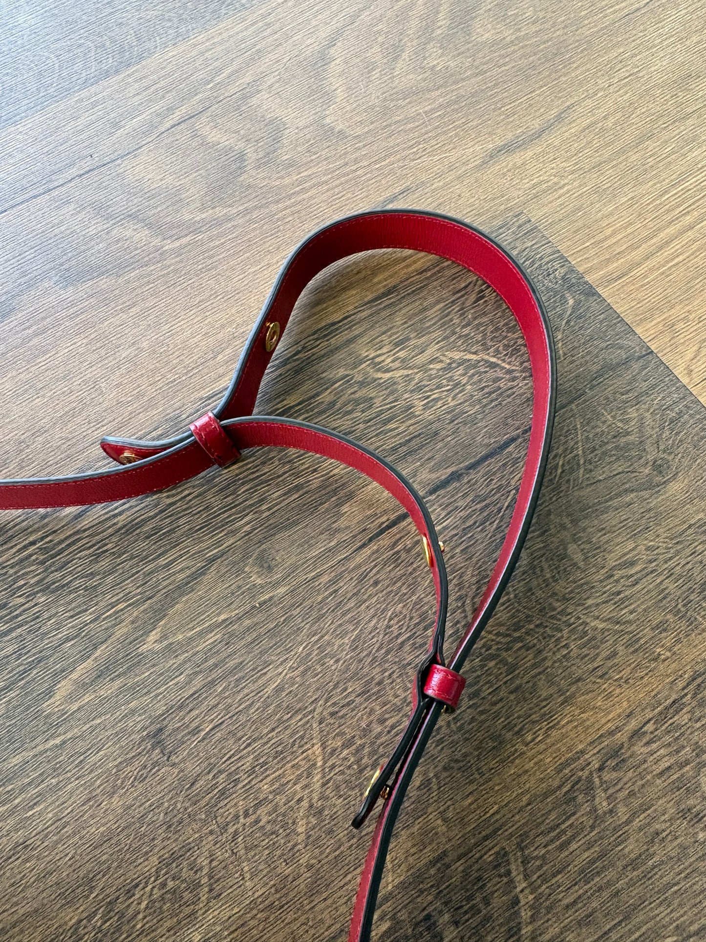 Gucci borsa Horsebit profili in pelle rossa . Nuova