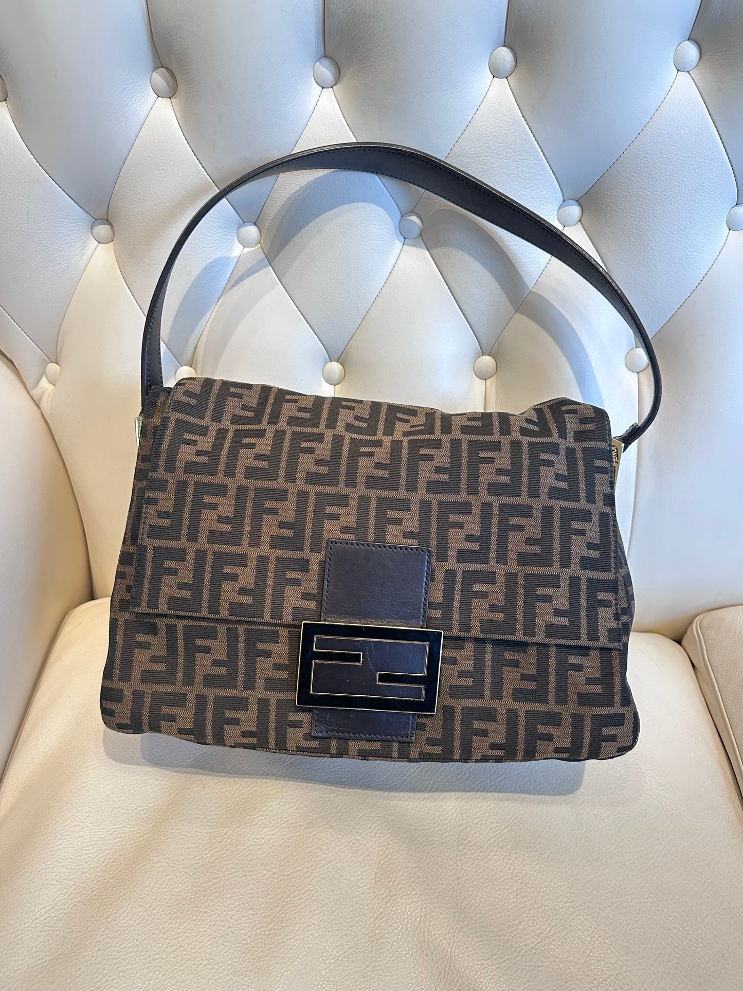 Fendi borsa Mama a spalla con monogram