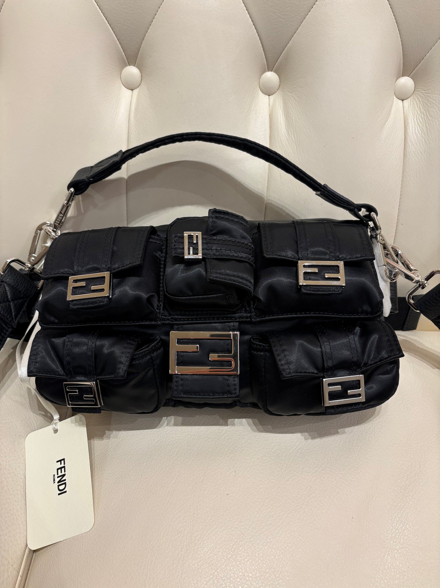 Fendi borsa  multipocket in nylon