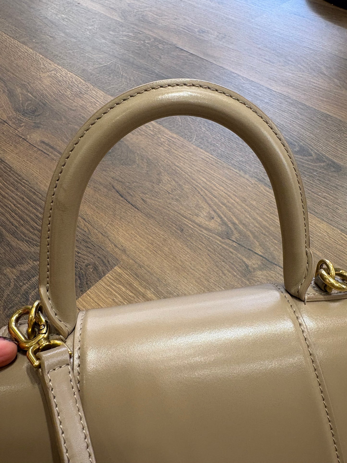 Balenciaga Hourglass Small: The Beige Heritage