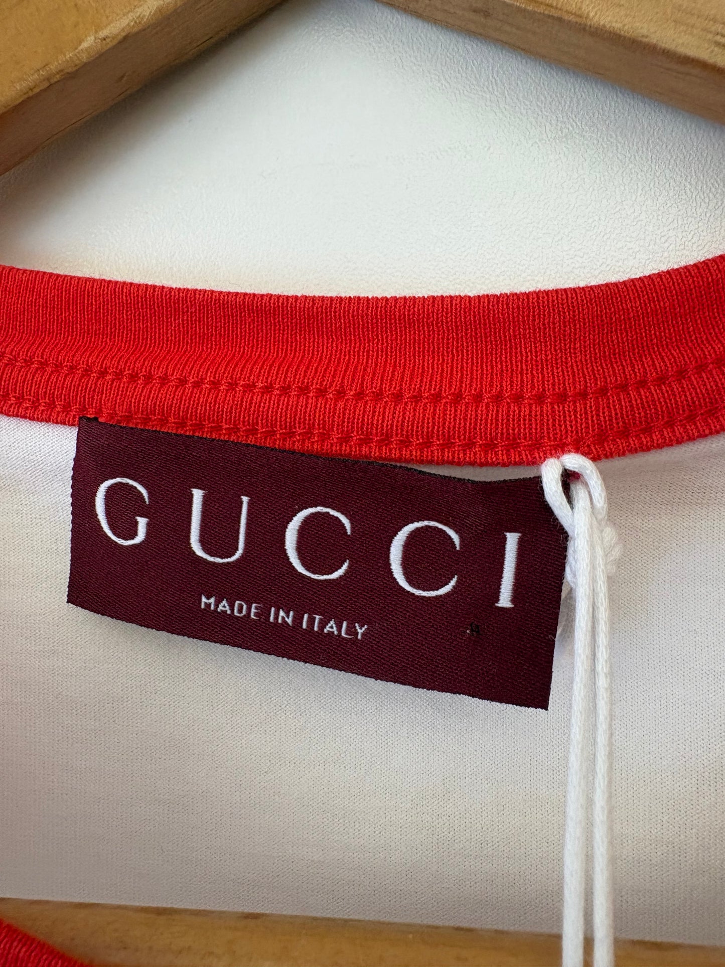 Gucci t-shirt Crop Top "Mykonos" d'Ispirazione Rétro. Nuovo