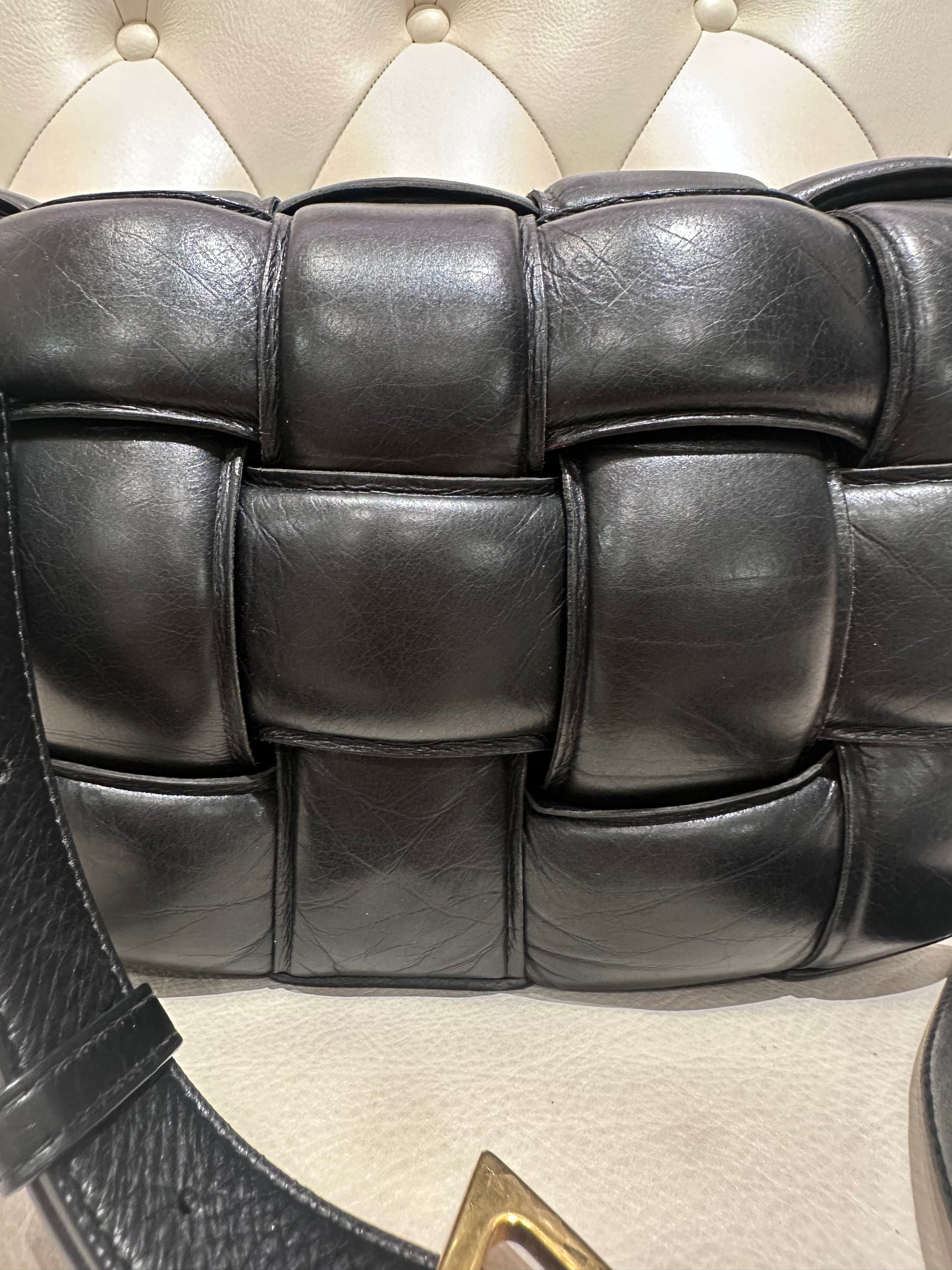 Bottega Veneta Cassette agnello nero