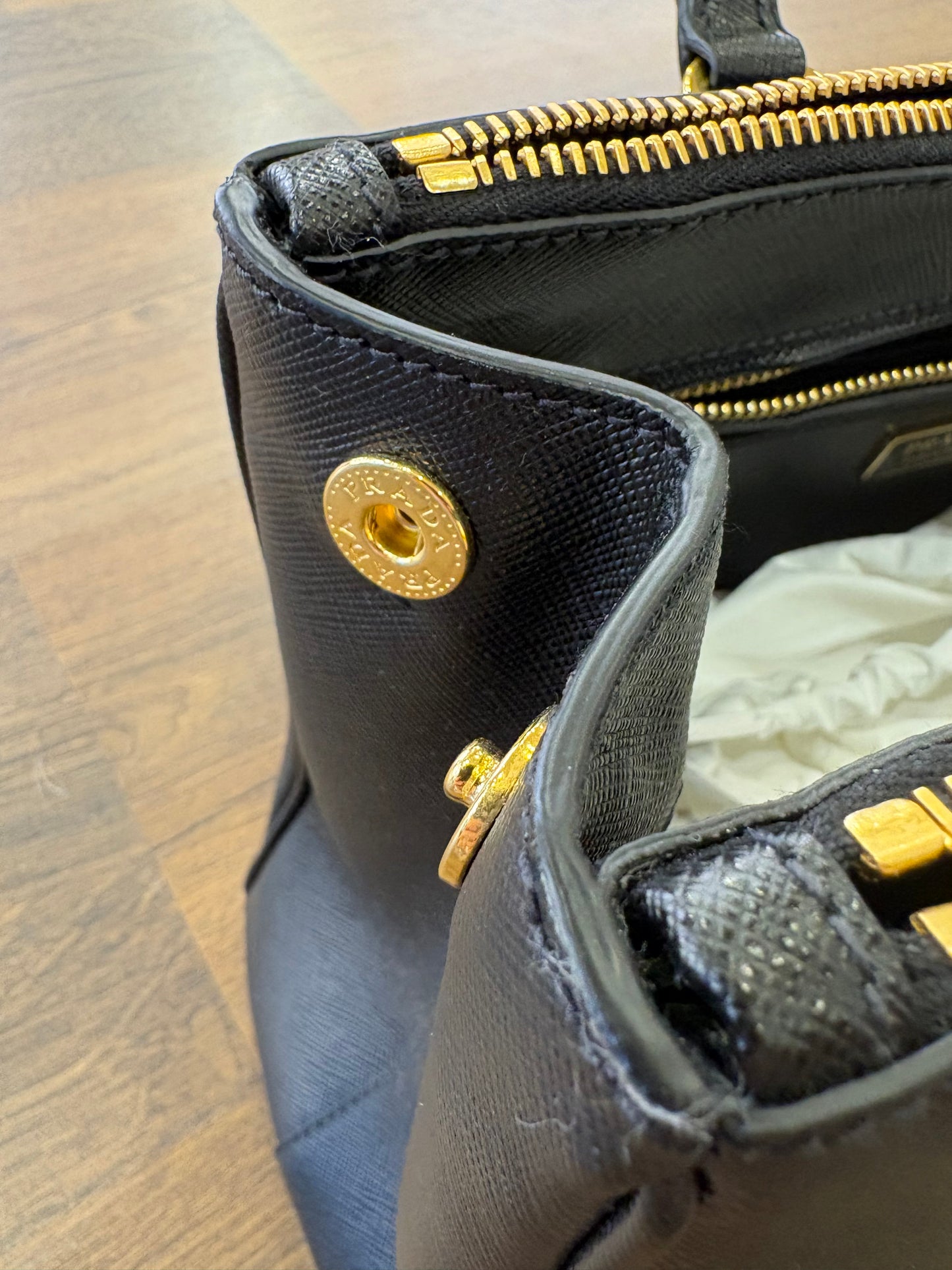 Borsa Prada Galleria Medium in Pelle Saffiano Nera – Full Set Nuovo