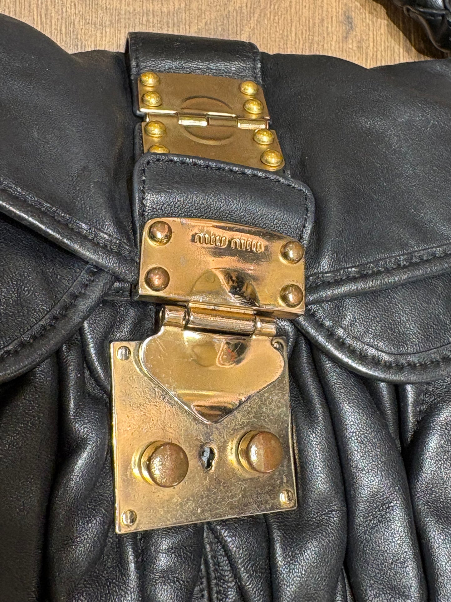 Miu Miu Coffer in pelle matelasse ‘ nera
