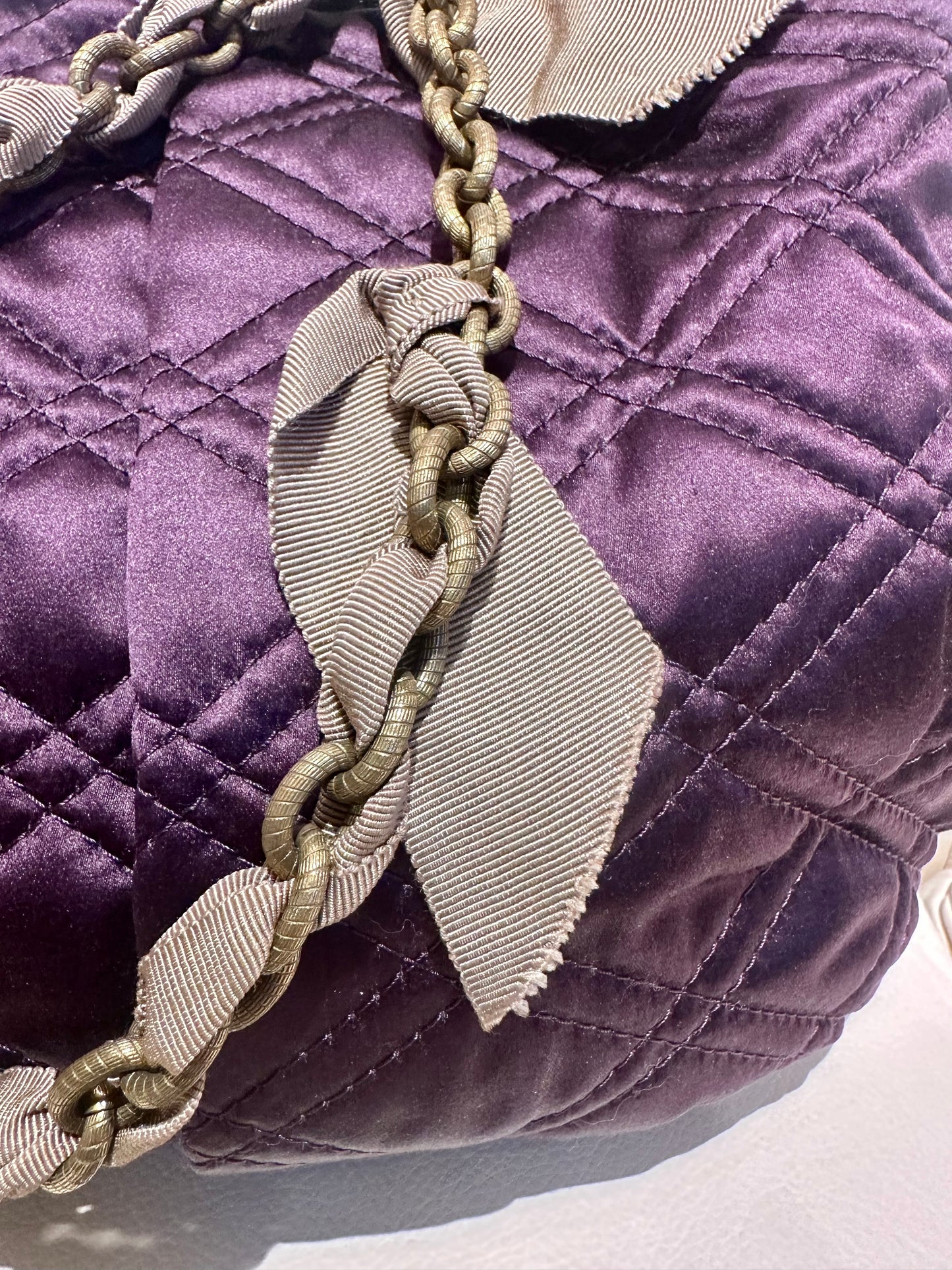 Lanvin Paris borsa a spalla in tela rasata viola