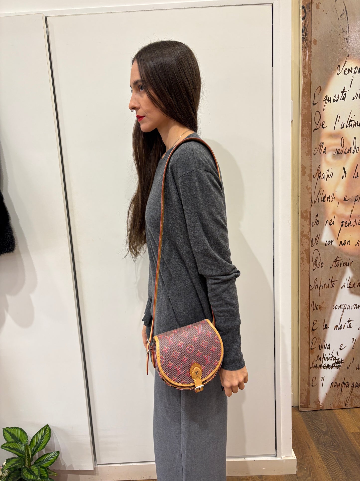 Louis Vuitton Brown Monogram LV Pop Tambourin