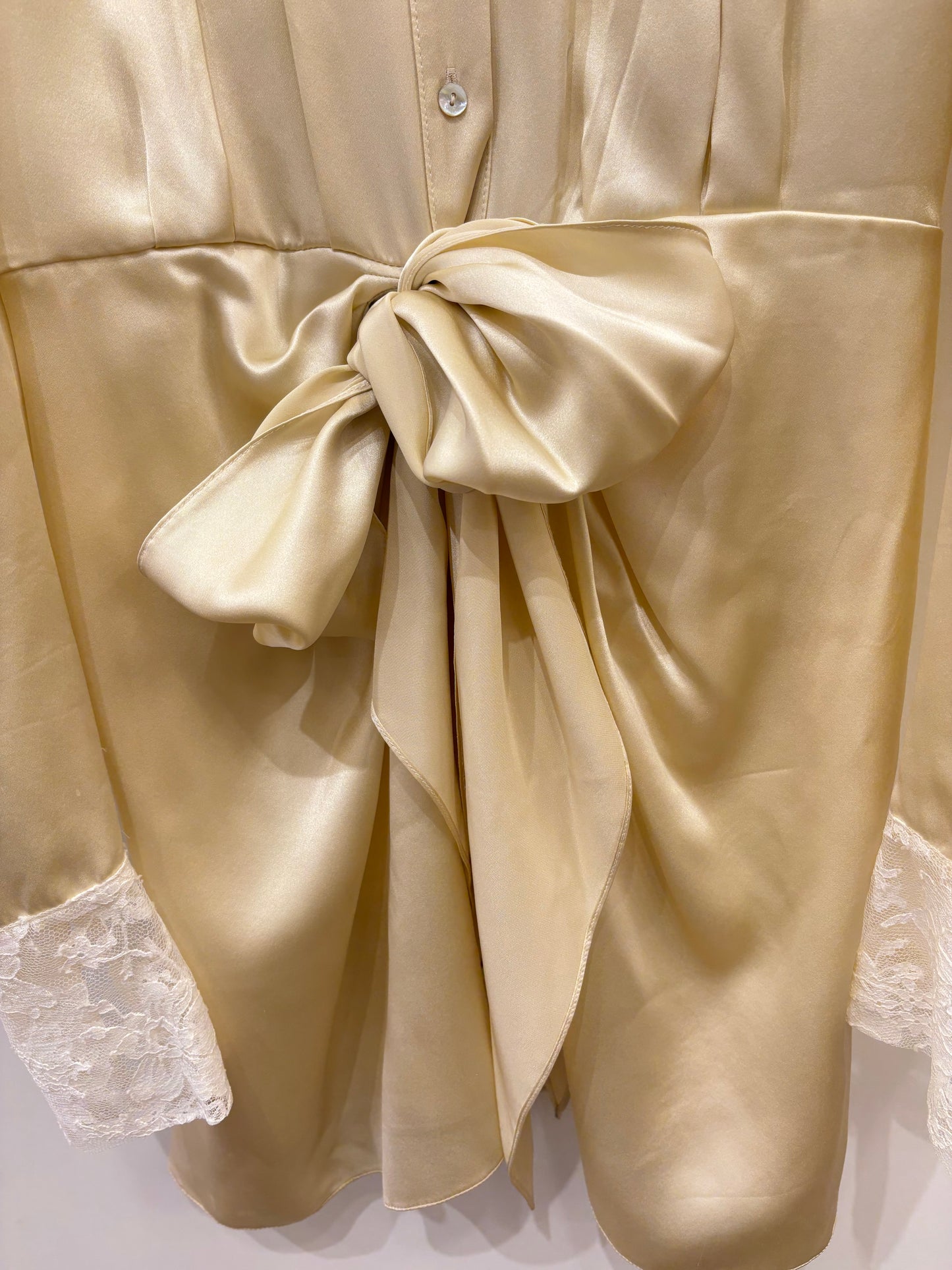 Magda Butrym abito seta champagne pizzo con fiocco