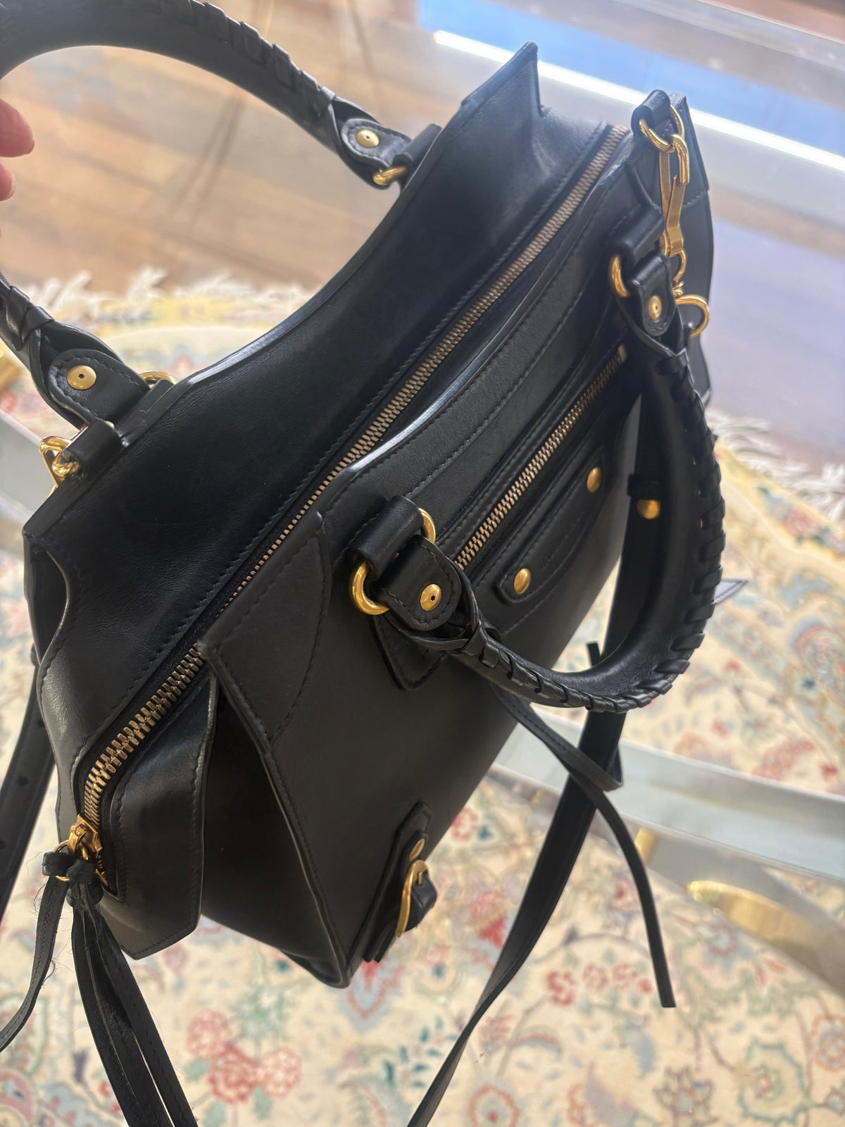 Balenciaga Borsa a Mano Neo Classic Small City in Pelle Liscia Nera