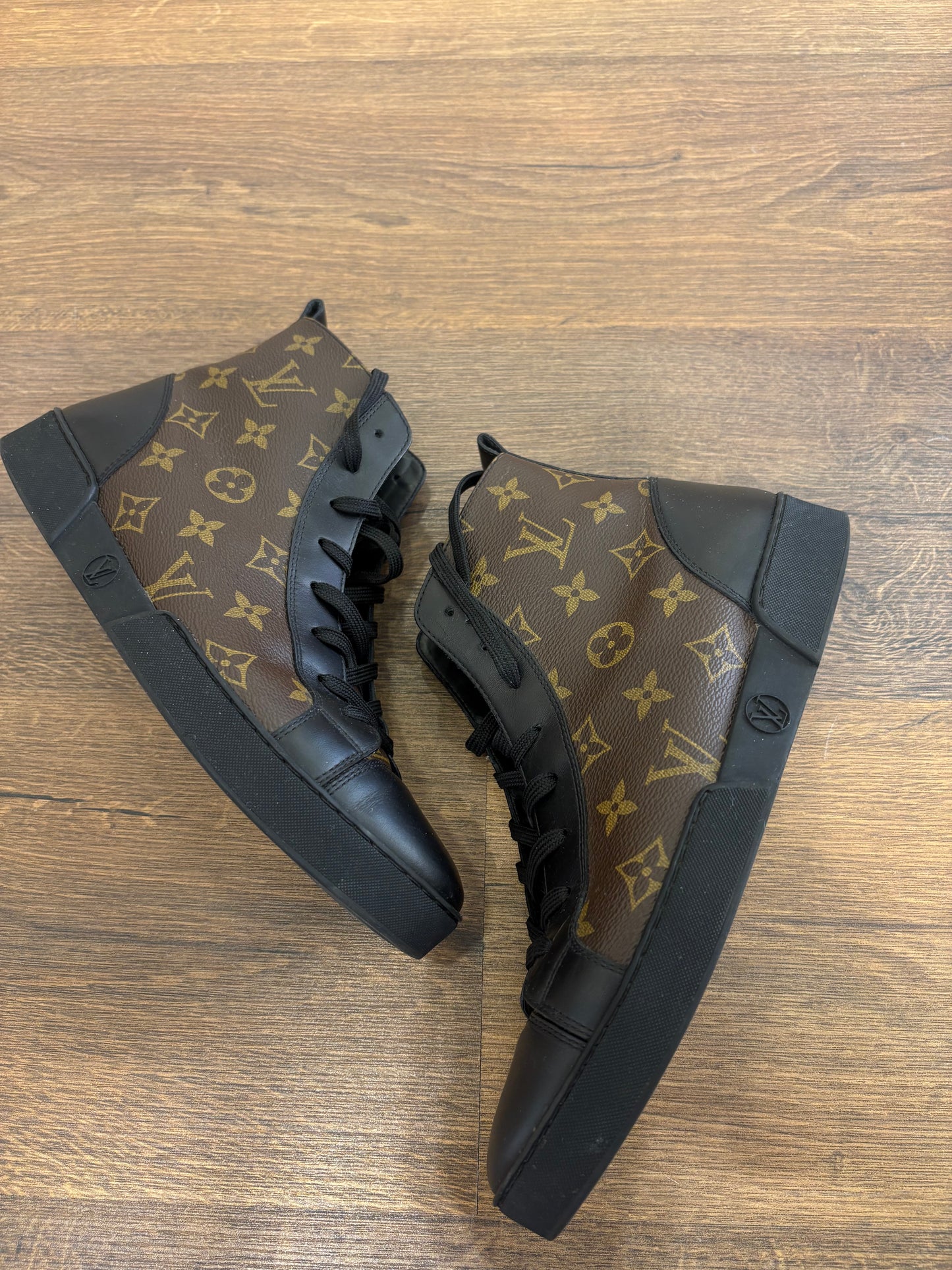 Sneaker  Louis Vuitton Match-Up in Tela Monogram e Pelle di Vitello Nera Tg. 6 Uomo