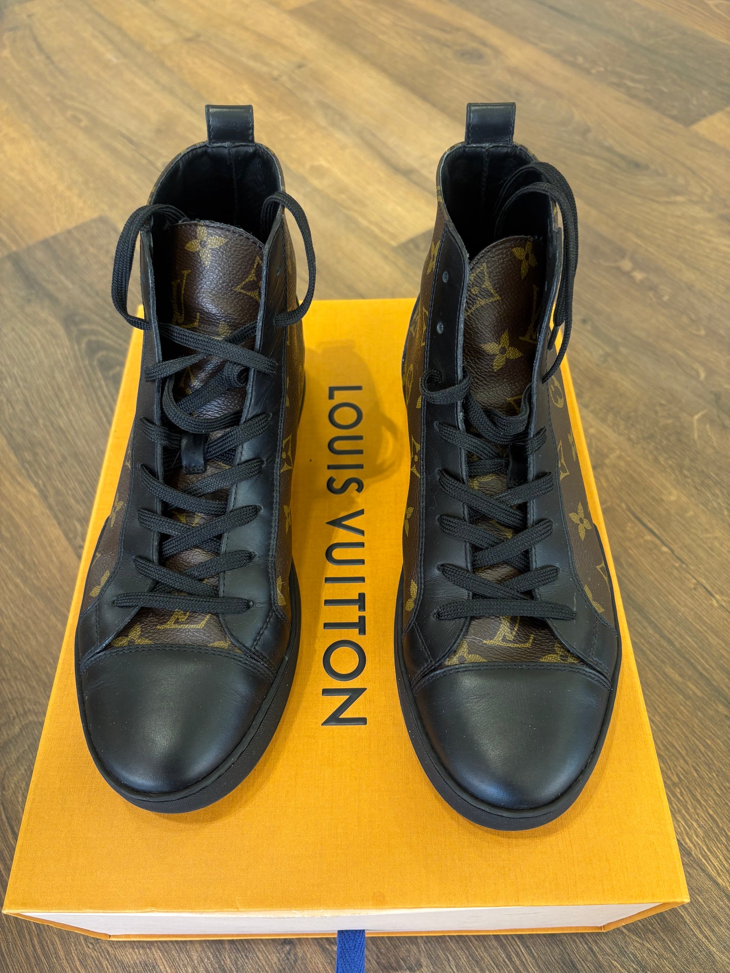 Sneaker  Louis Vuitton Match-Up in Tela Monogram e Pelle di Vitello Nera Tg. 6 Uomo