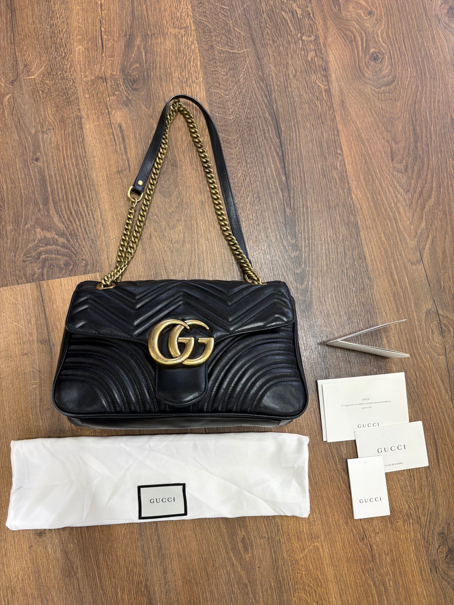 Borsa a spalla Gucci GG Marmont Large in pelle Matelassé - 30 cm