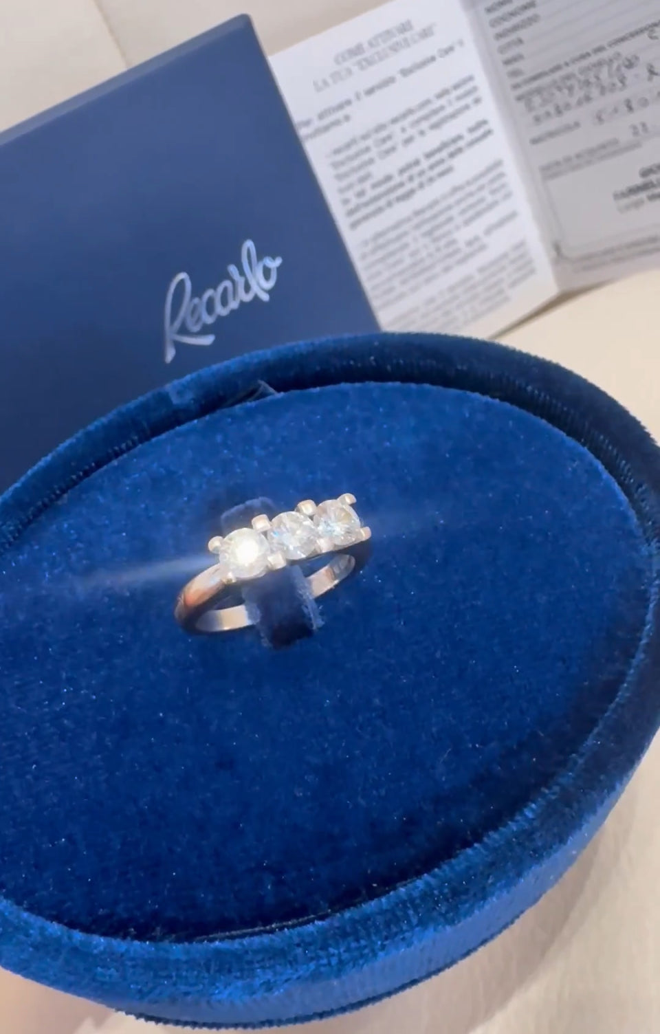 Recarlo anello Trilogy oro bianco e diamanti ct1