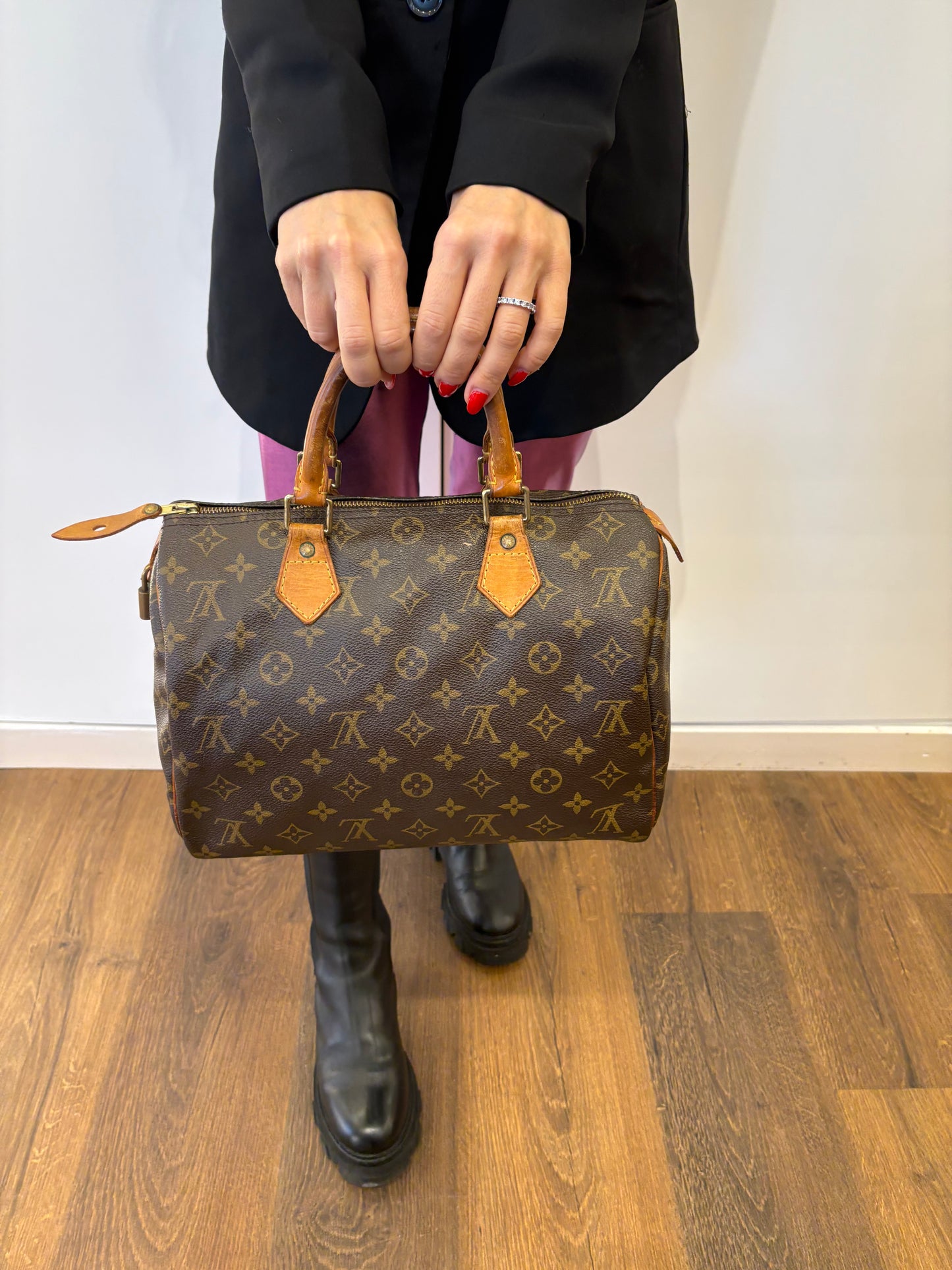 Louis Vuitton Speedy 30