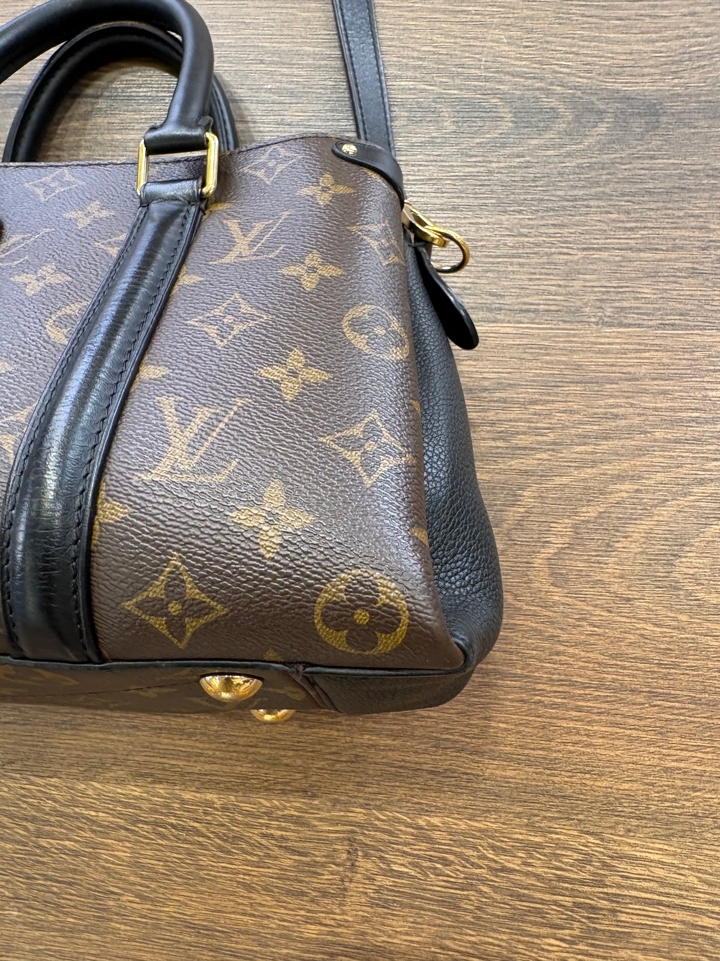Borsa a Mano Louis Vuitton Soufflot BB Monogram Noir