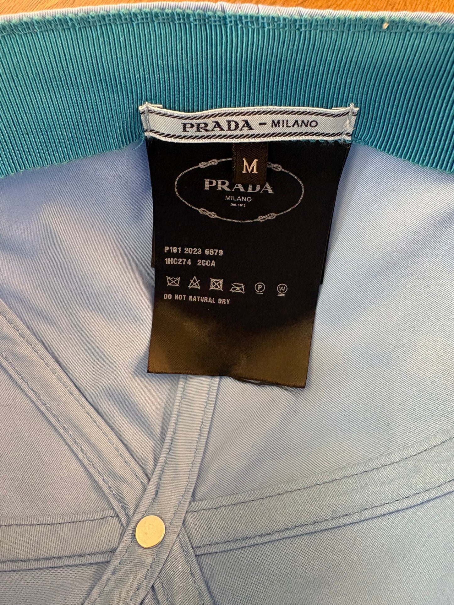 Prada Cappello Baseball in Re-Nylon Azzurro