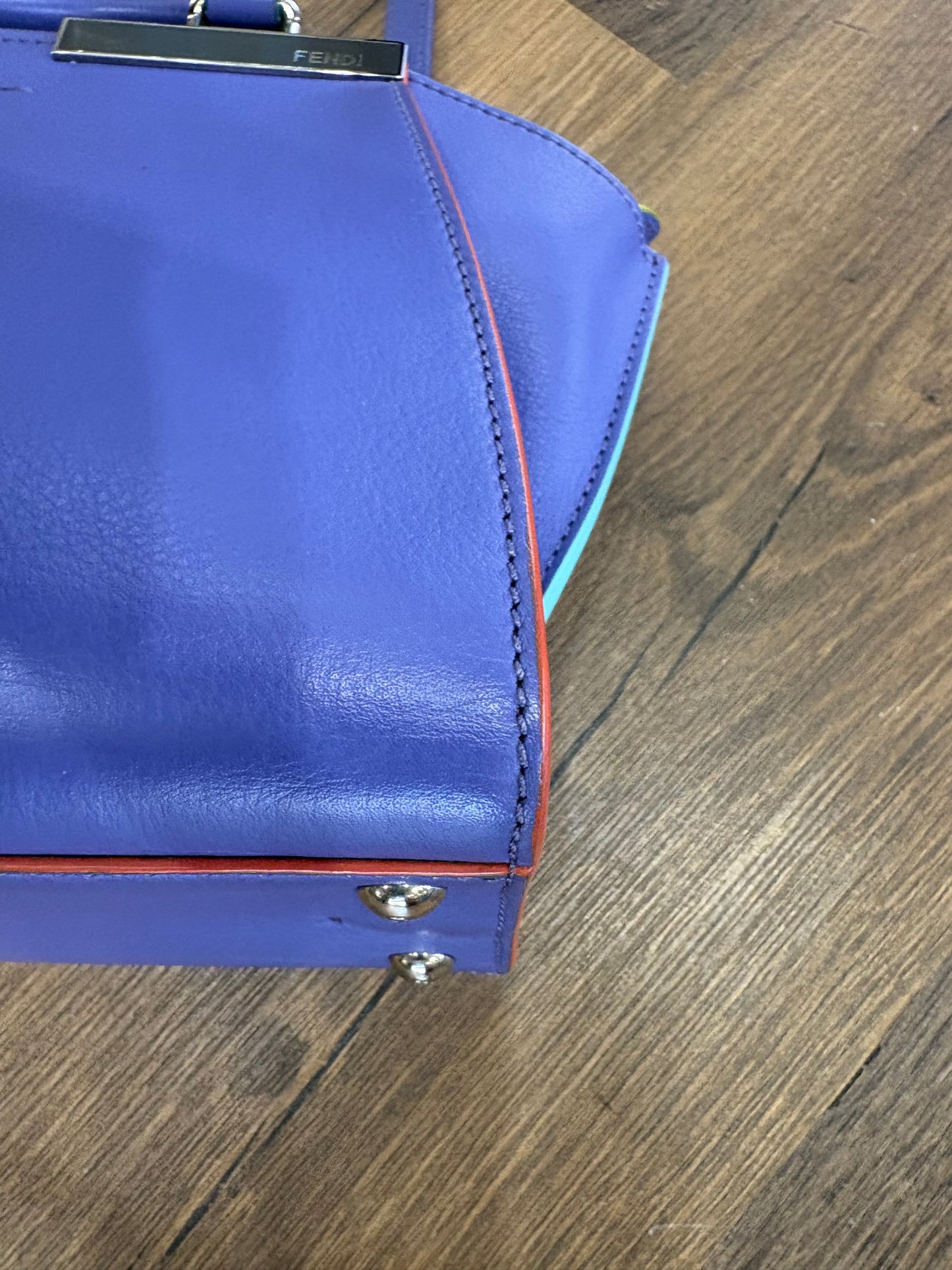 Borsa a Mano Fendi 3Jours Mini in Pelle di Vitello Viola Iris. Nuovo