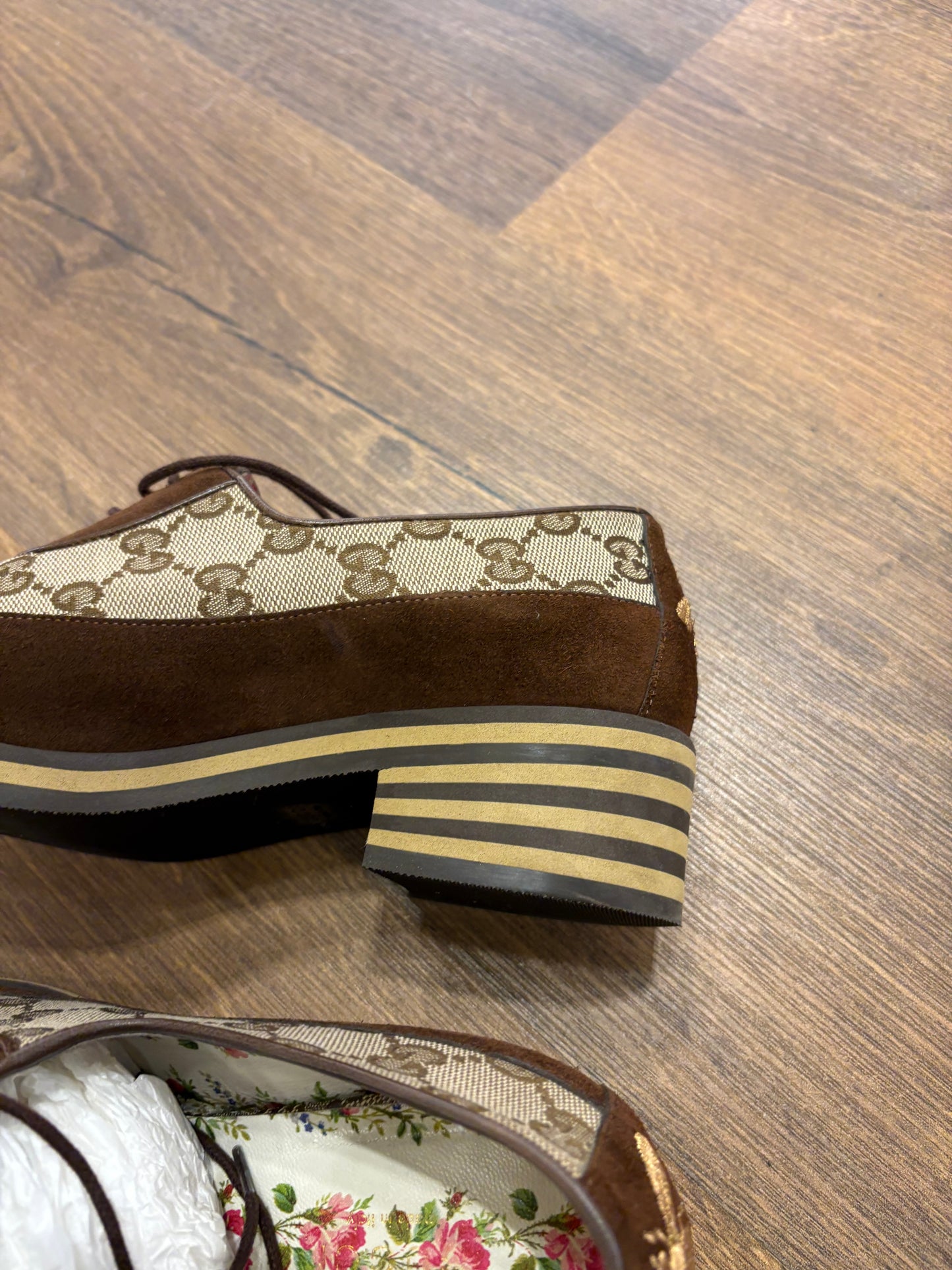 Gucci Thompson Derby GG canvas 36,5