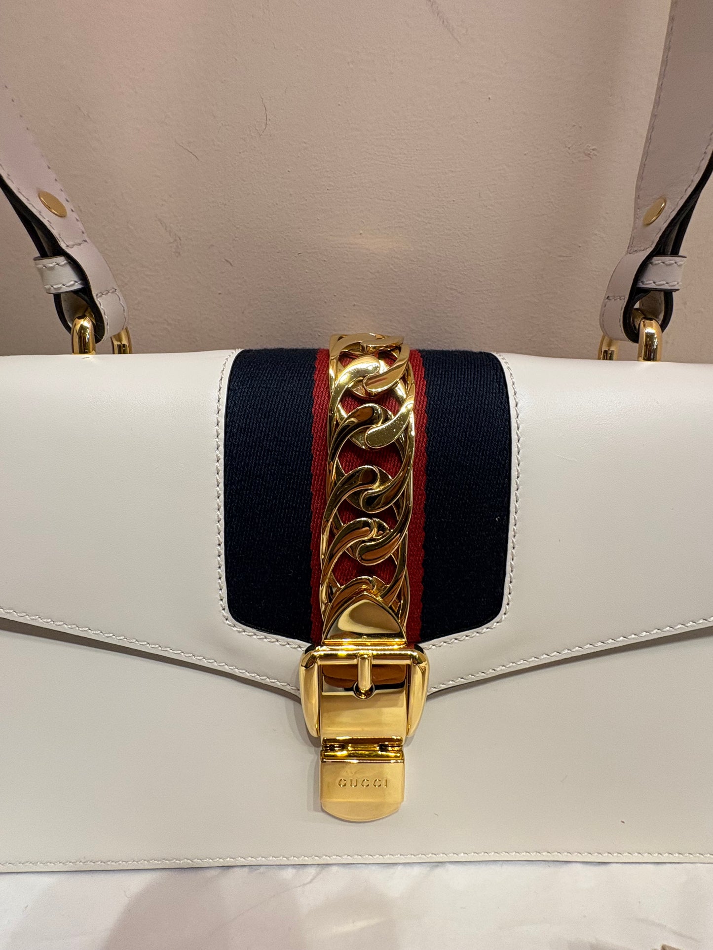 Gucci Silvye borsa in pelle bianca doppia tracolla