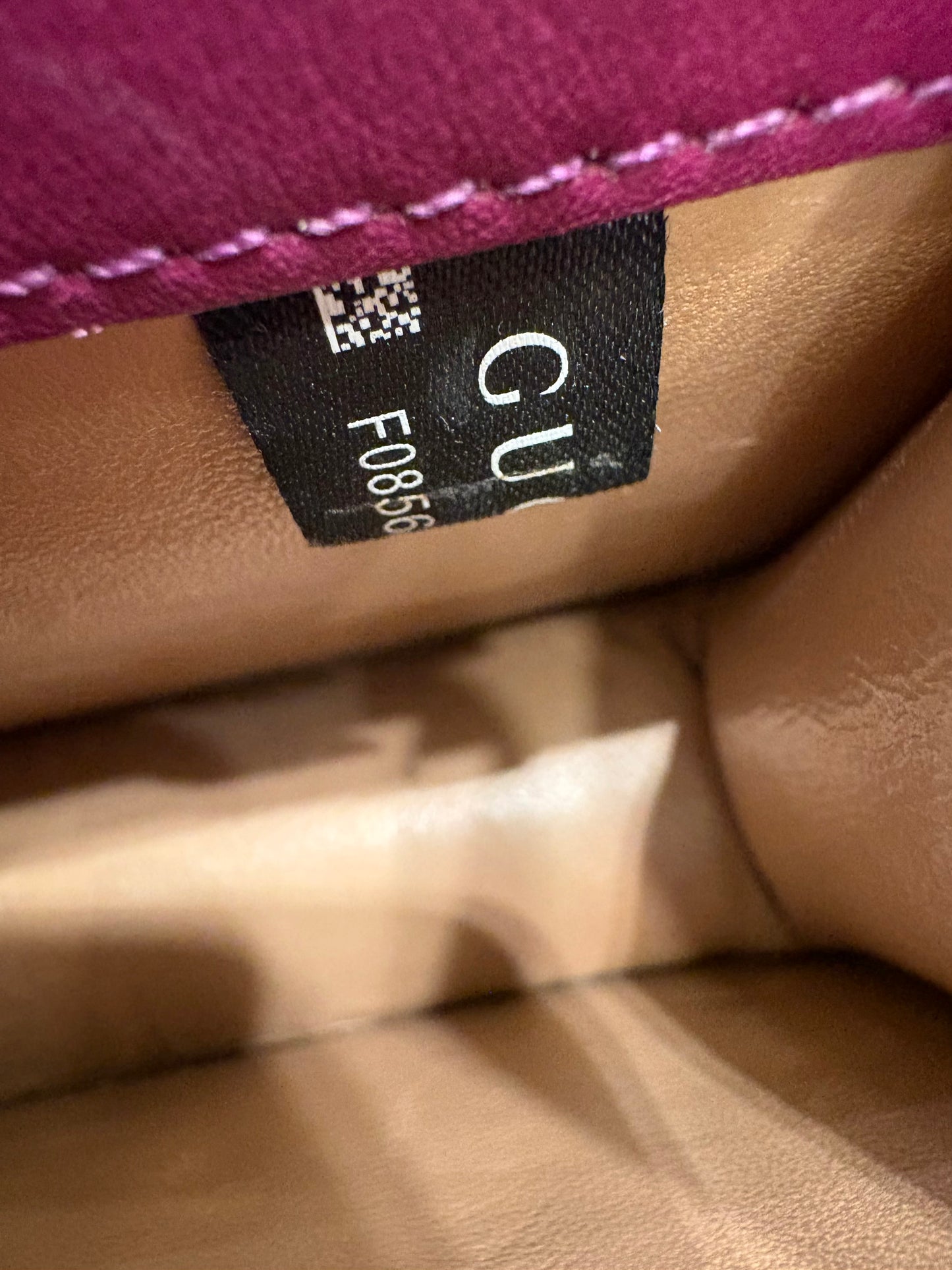 Gucci Dionysus Mini Bee Embroidered con ape e cristalli edizione limitata